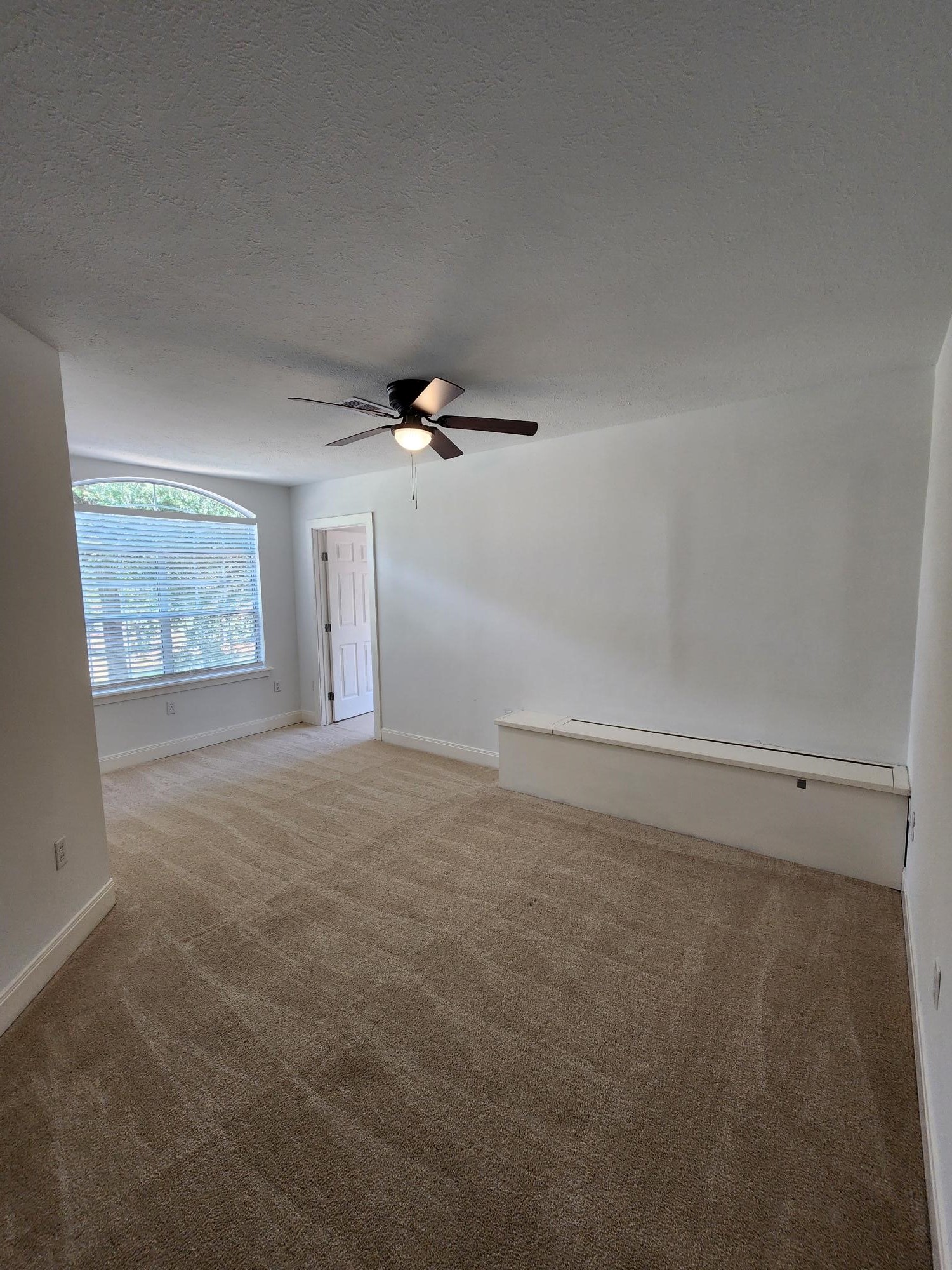 27330 Afton Way Property Photo 14