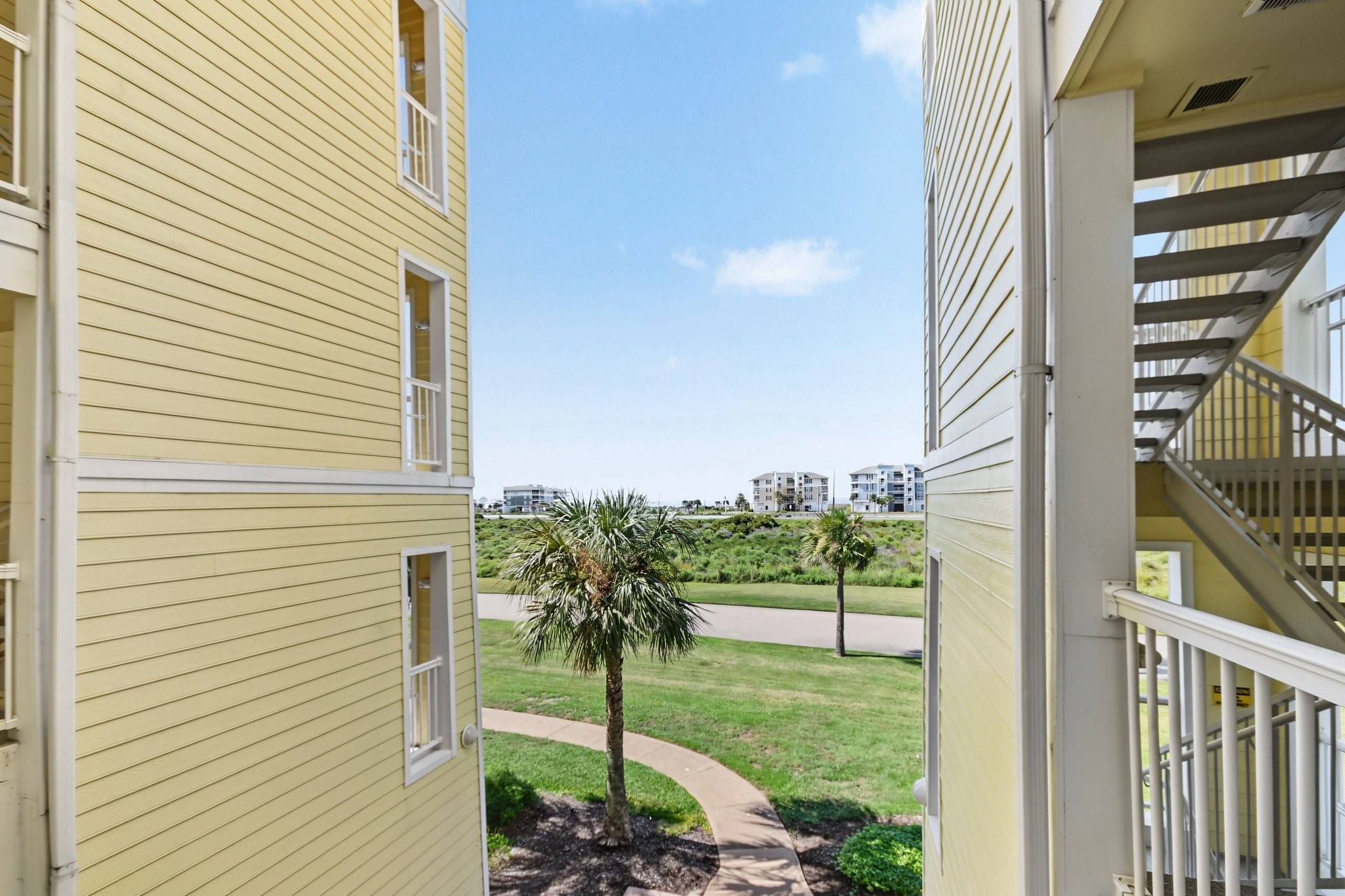 26350 Cat Tail 102 Property Photo 28