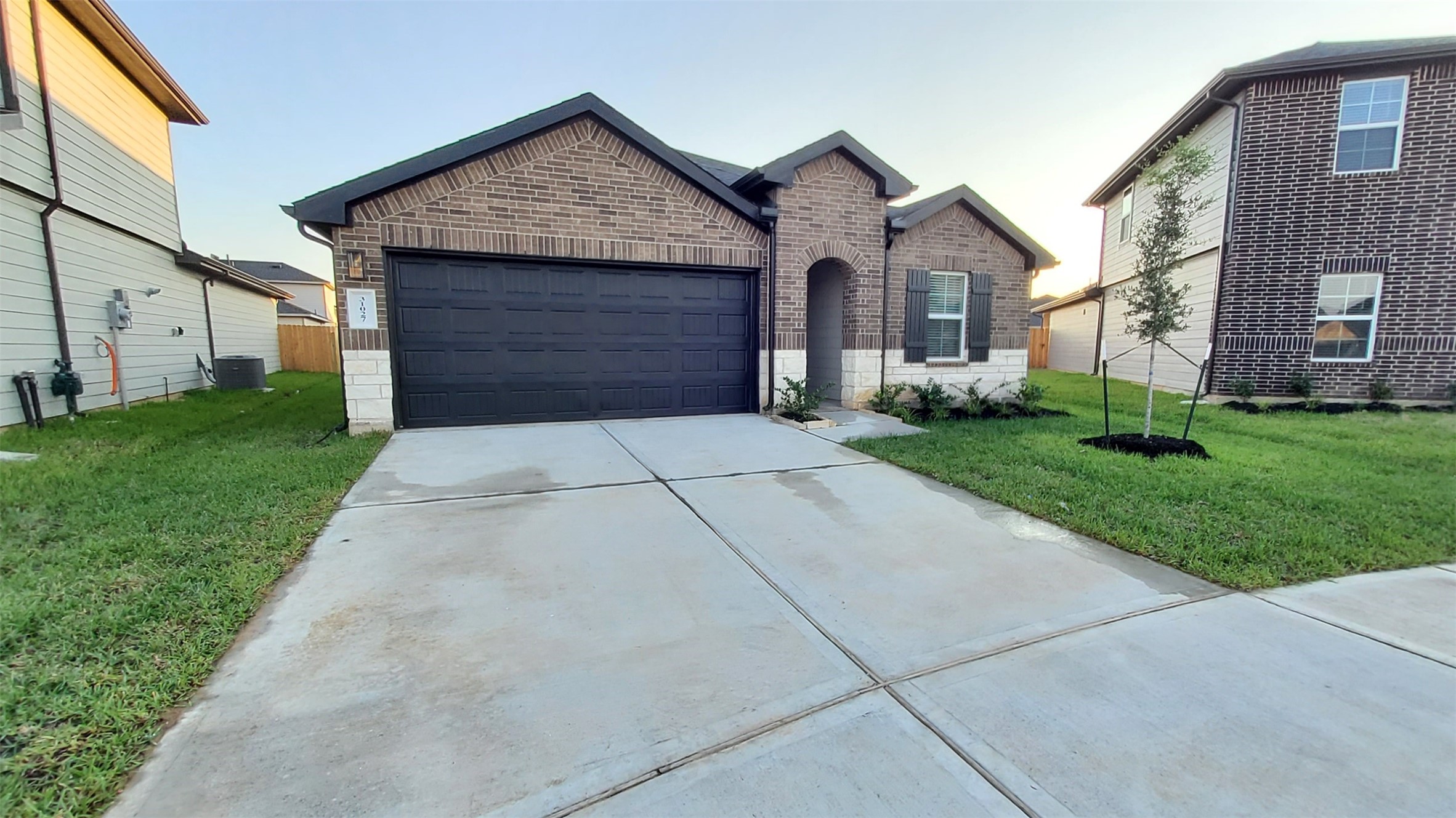 31027 Delamere Turn Trail Property Photo 1