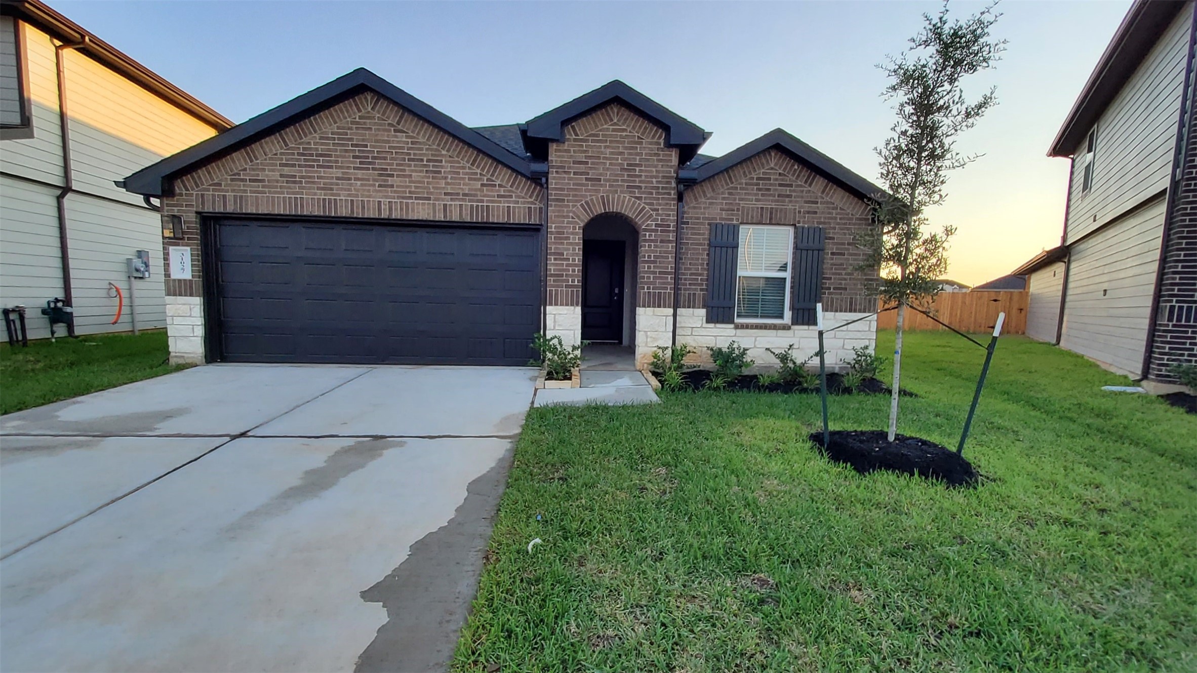 31027 Delamere Turn Trail Property Photo 5
