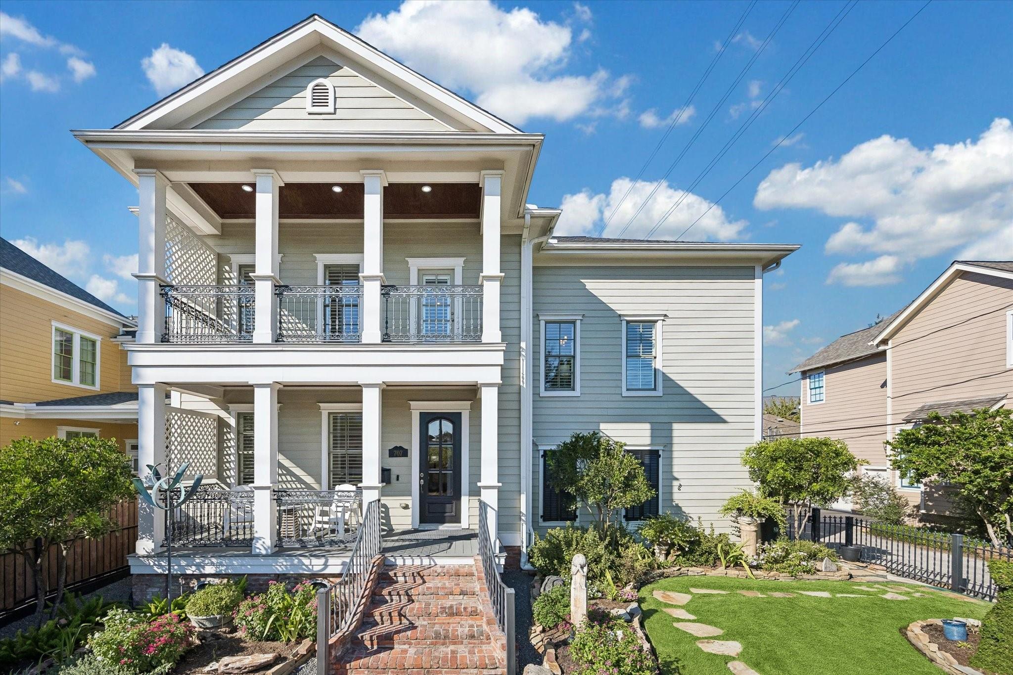 707 W 9th Street, Houston Tx 77007 Property Photo 1