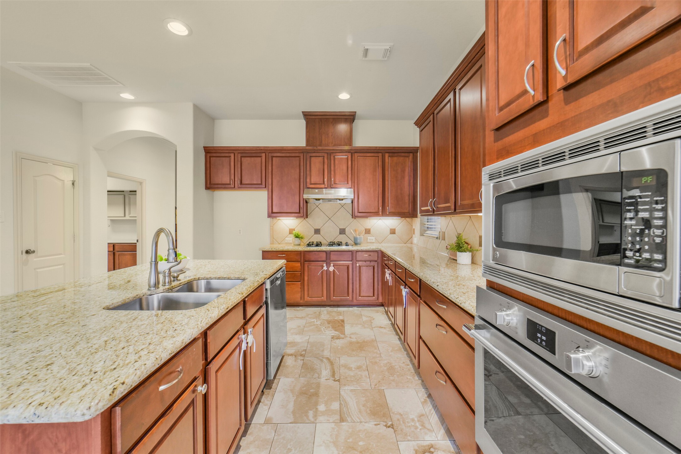 82 Cherry Hills Drive Property Photo 17