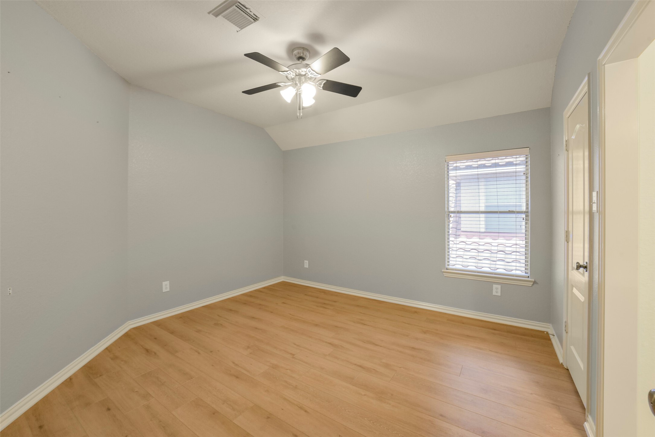 82 Cherry Hills Drive Property Photo 27
