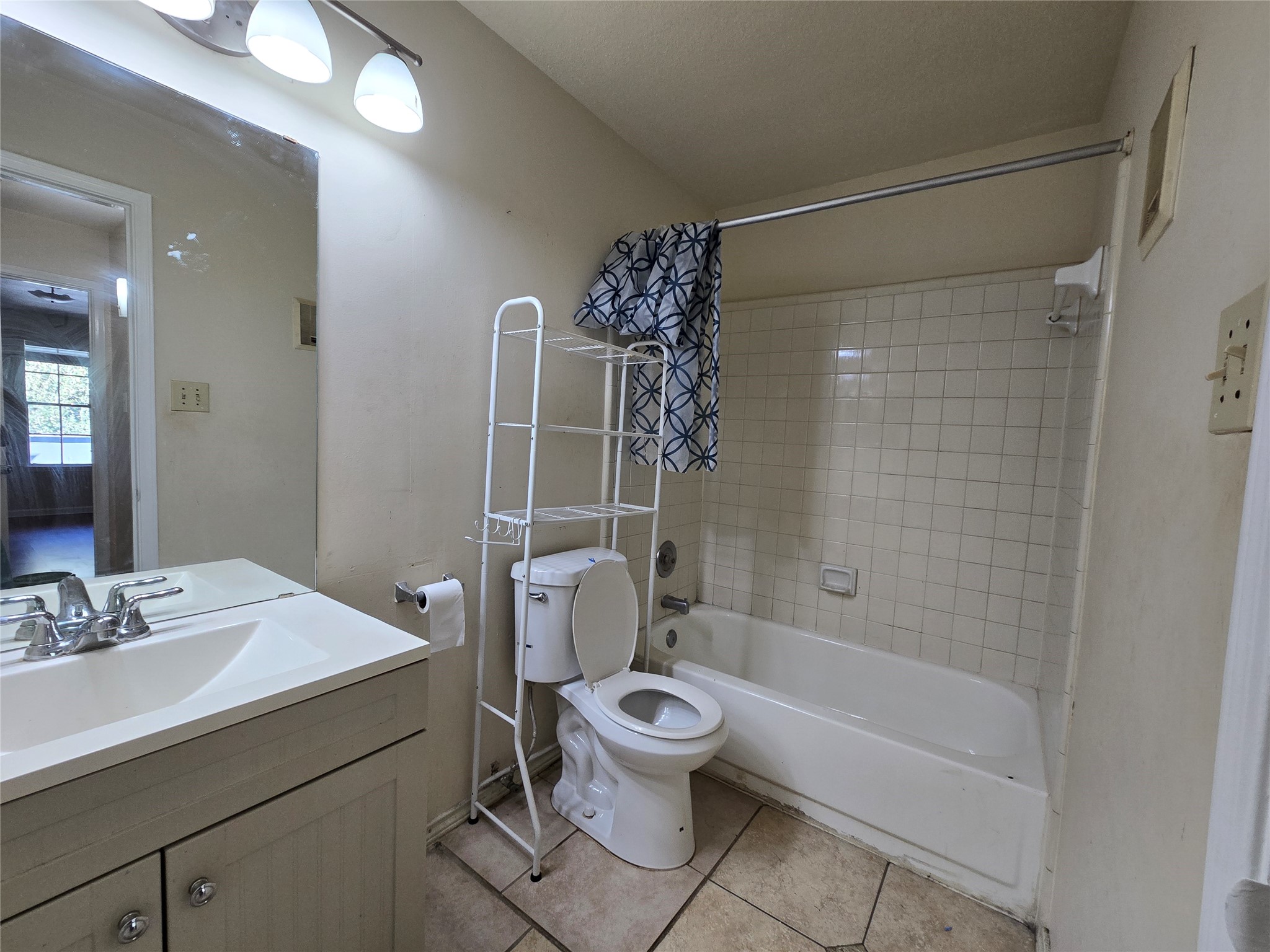 9797 Leawood Blvd 104 Property Photo 12