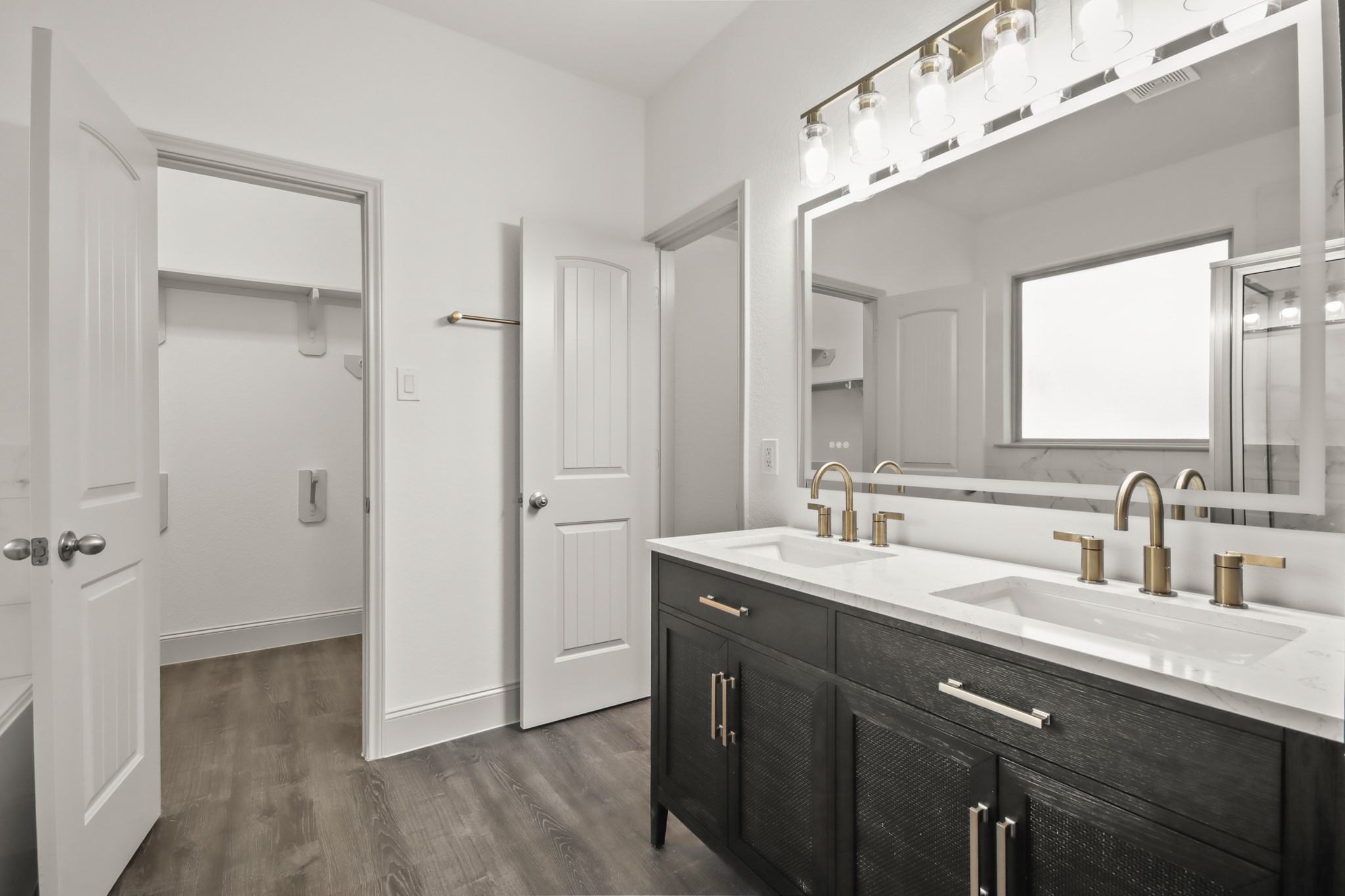71 Black Swan Place Property Photo 14