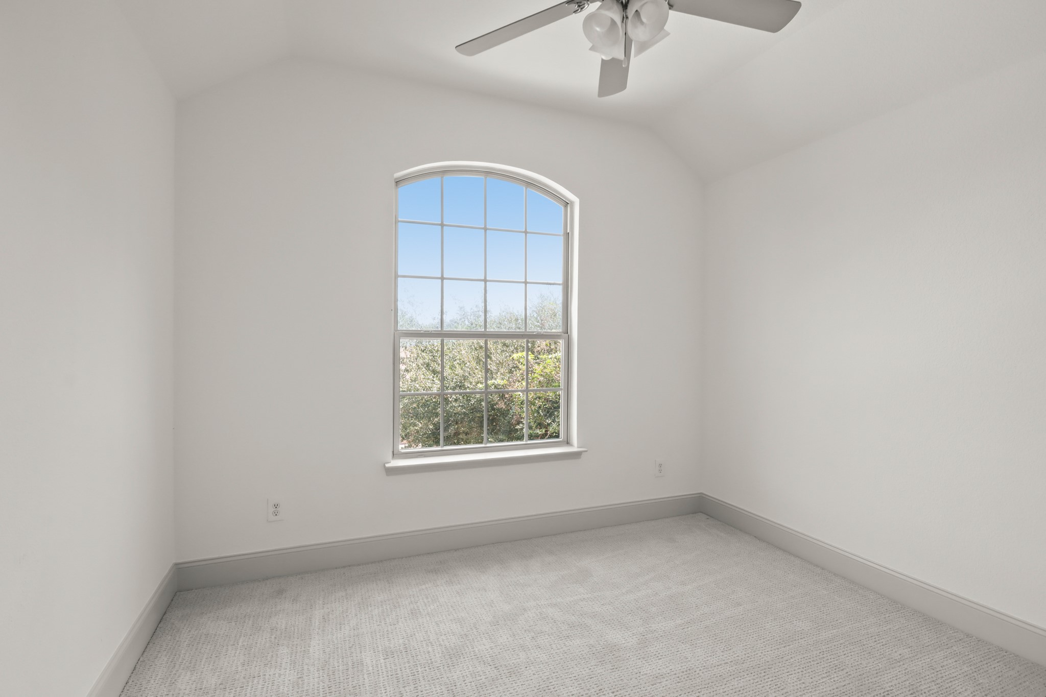 71 Black Swan Place Property Photo 24