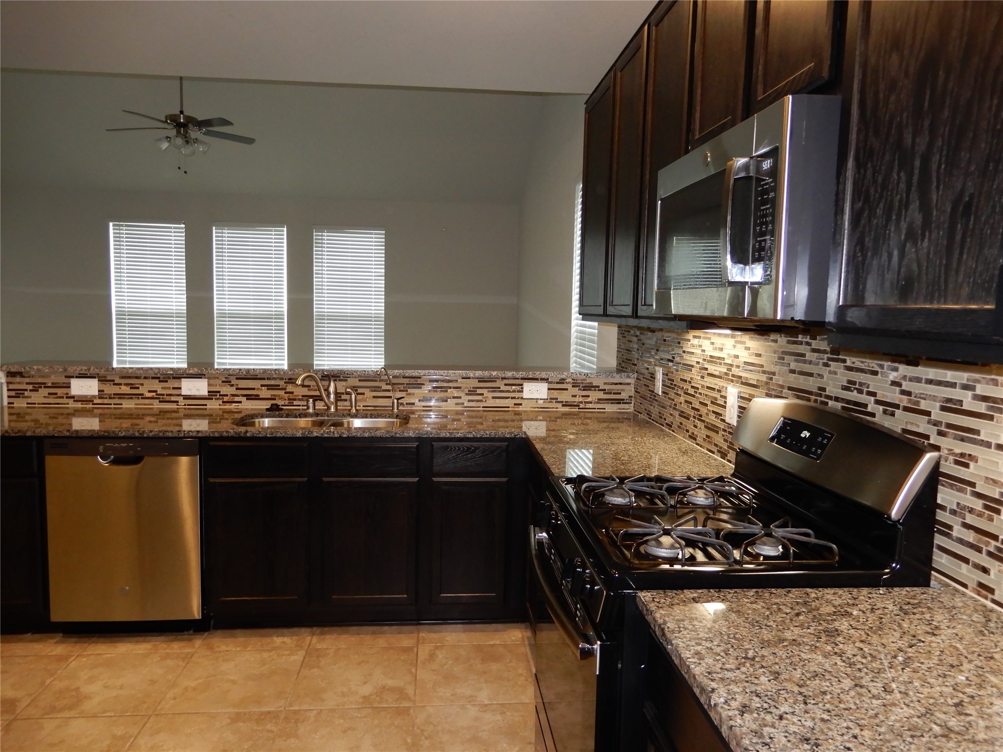 12258 Chestnut Clearing Trail Property Photo 3