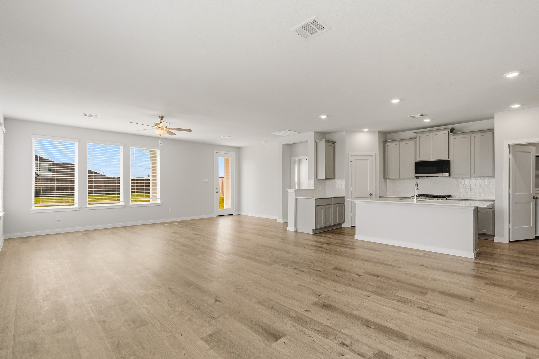 32503 Valley Redstem Way Property Photo 10