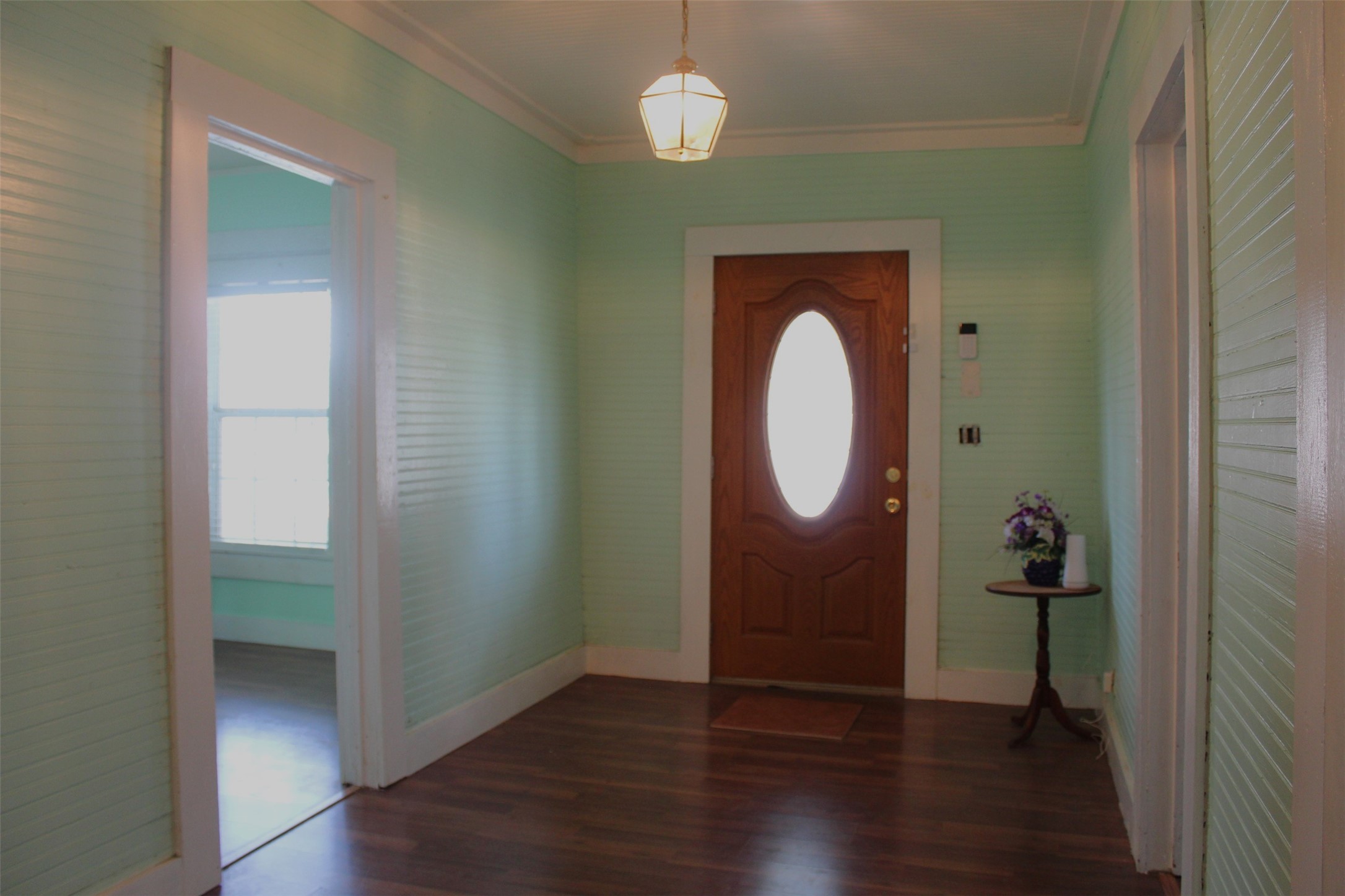 100 Rockdale Street Property Photo 4