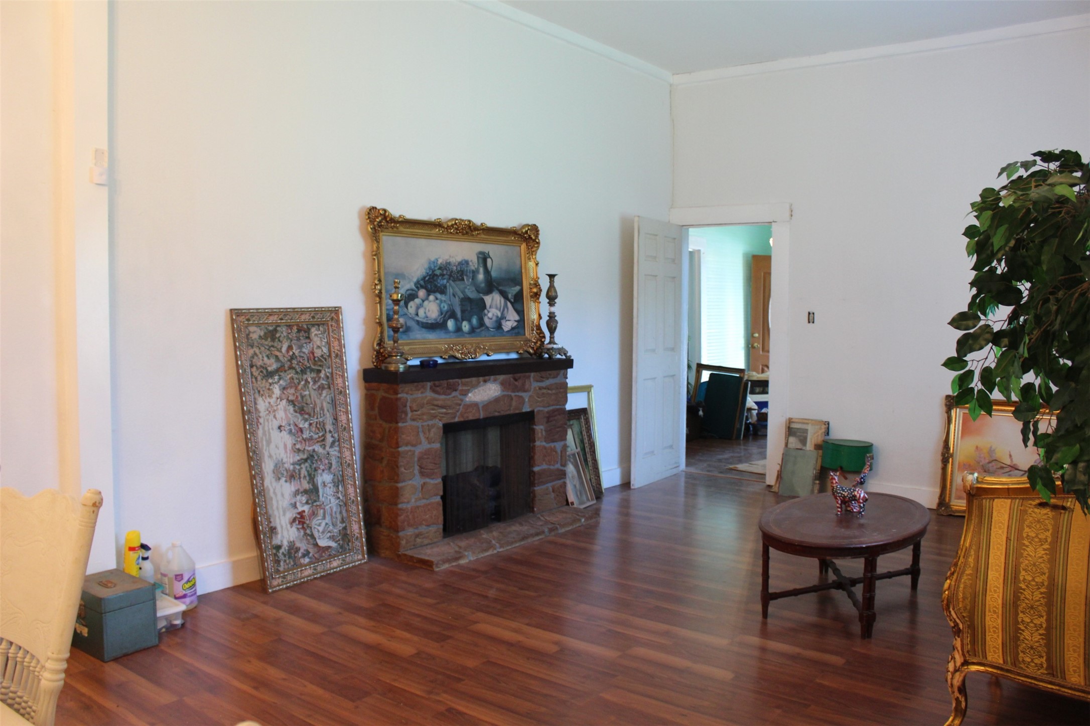 100 Rockdale Street Property Photo 6