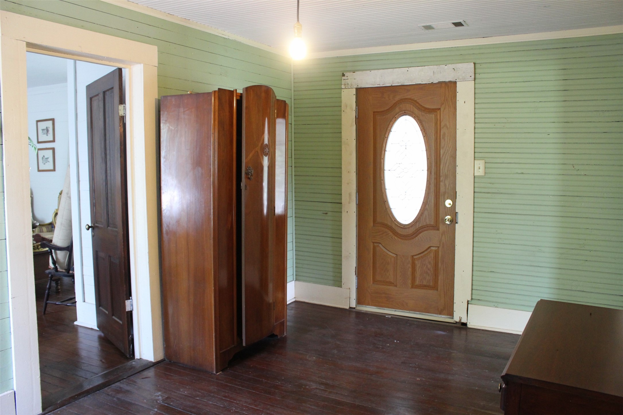 100 Rockdale Street Property Photo 24