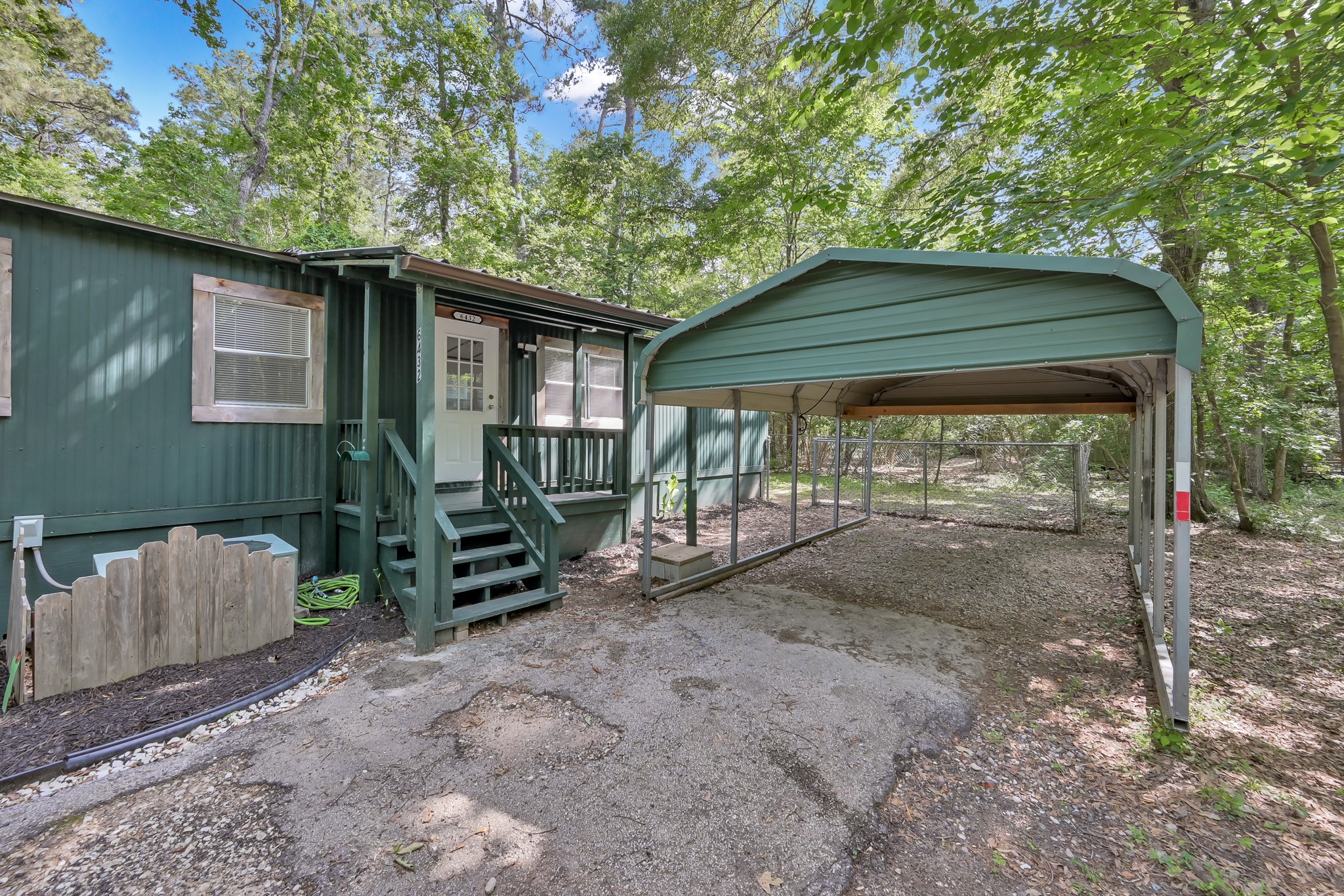 6432 Longmire Road Property Photo 3