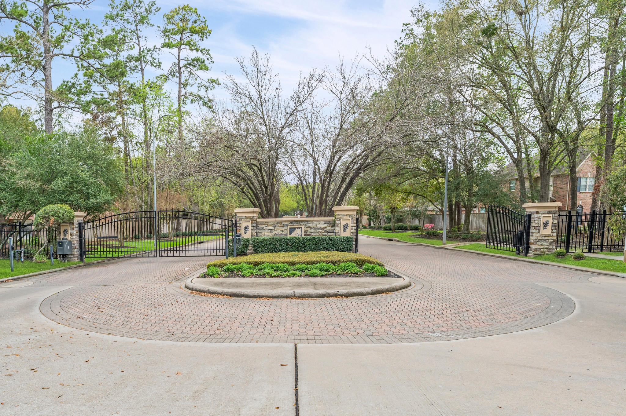 15514 Stable Park Drive Property Photo 45