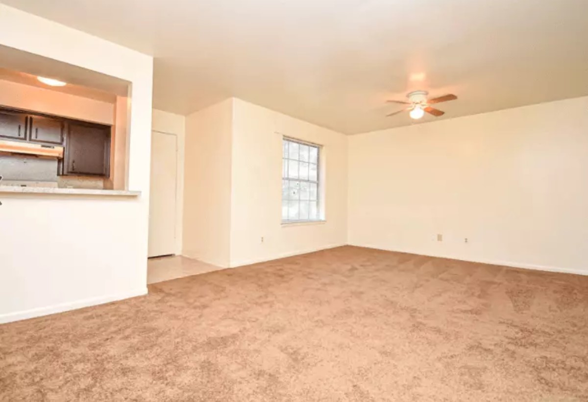 3025 Waller St Property Photo 7