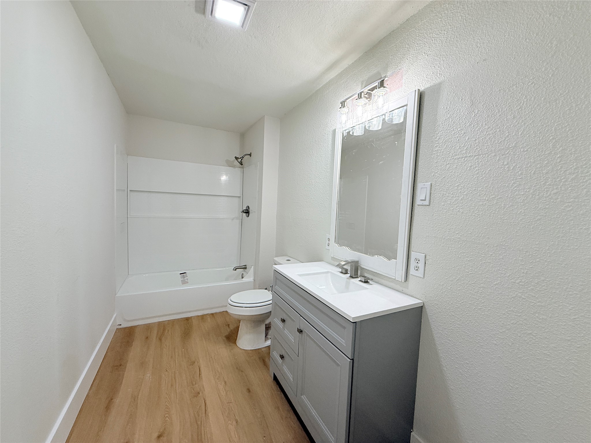 344 County Road 3310 Property Photo 6
