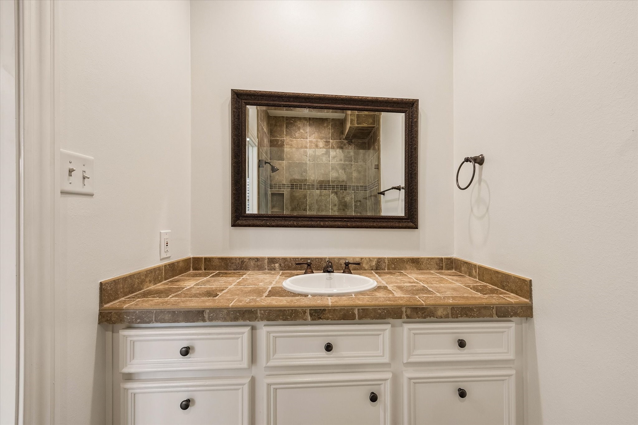6512 Minola Street Property Photo 21