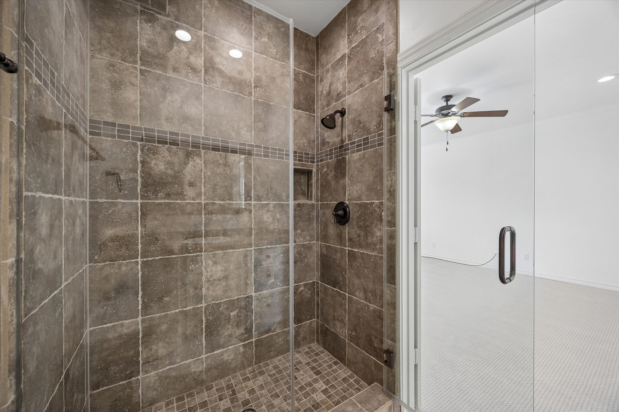 6512 Minola Street Property Photo 22