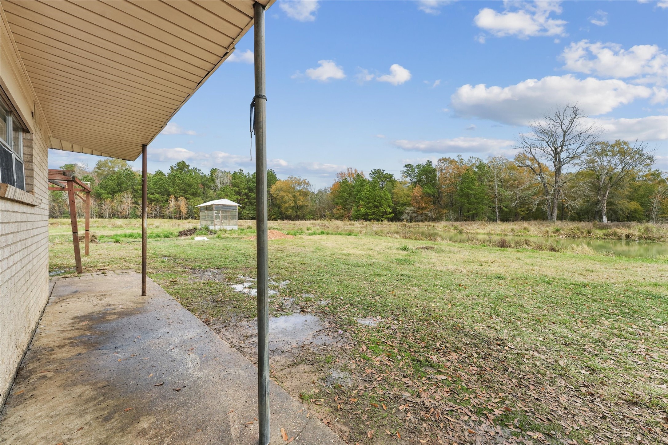 850 County Road 2145 Property Photo 42