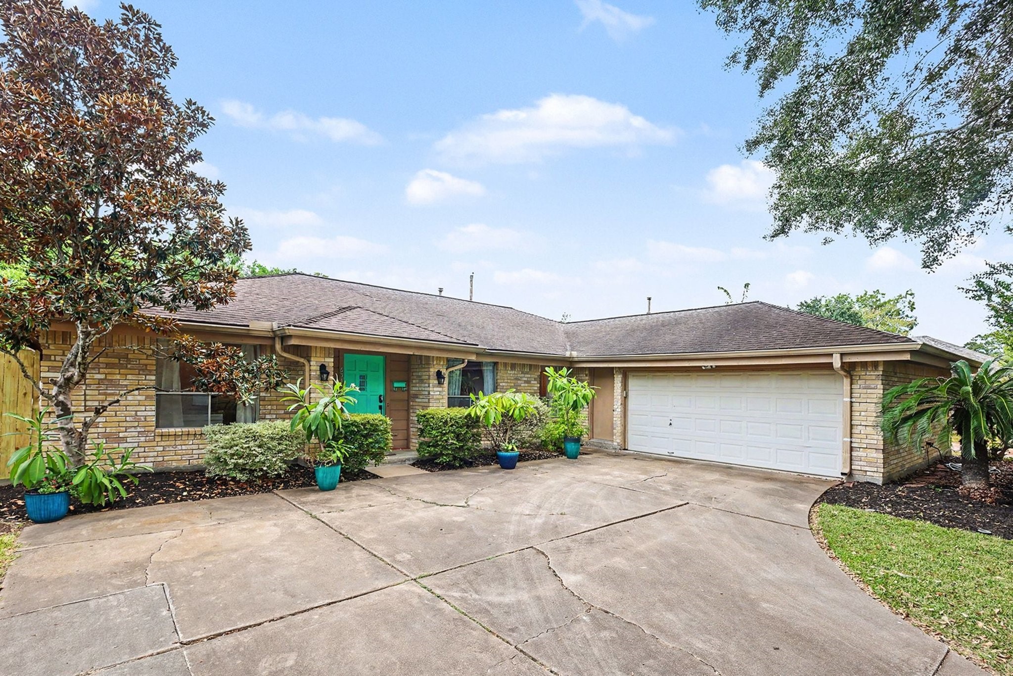 631 Bayview Drive
