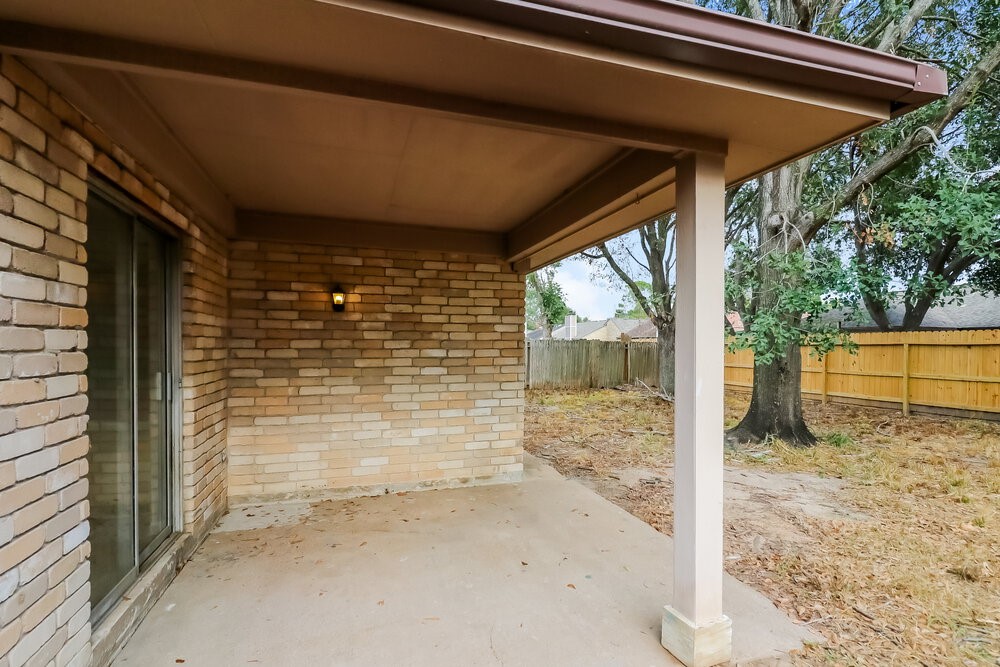 19523 Elmtree Estates Drive Property Photo 15