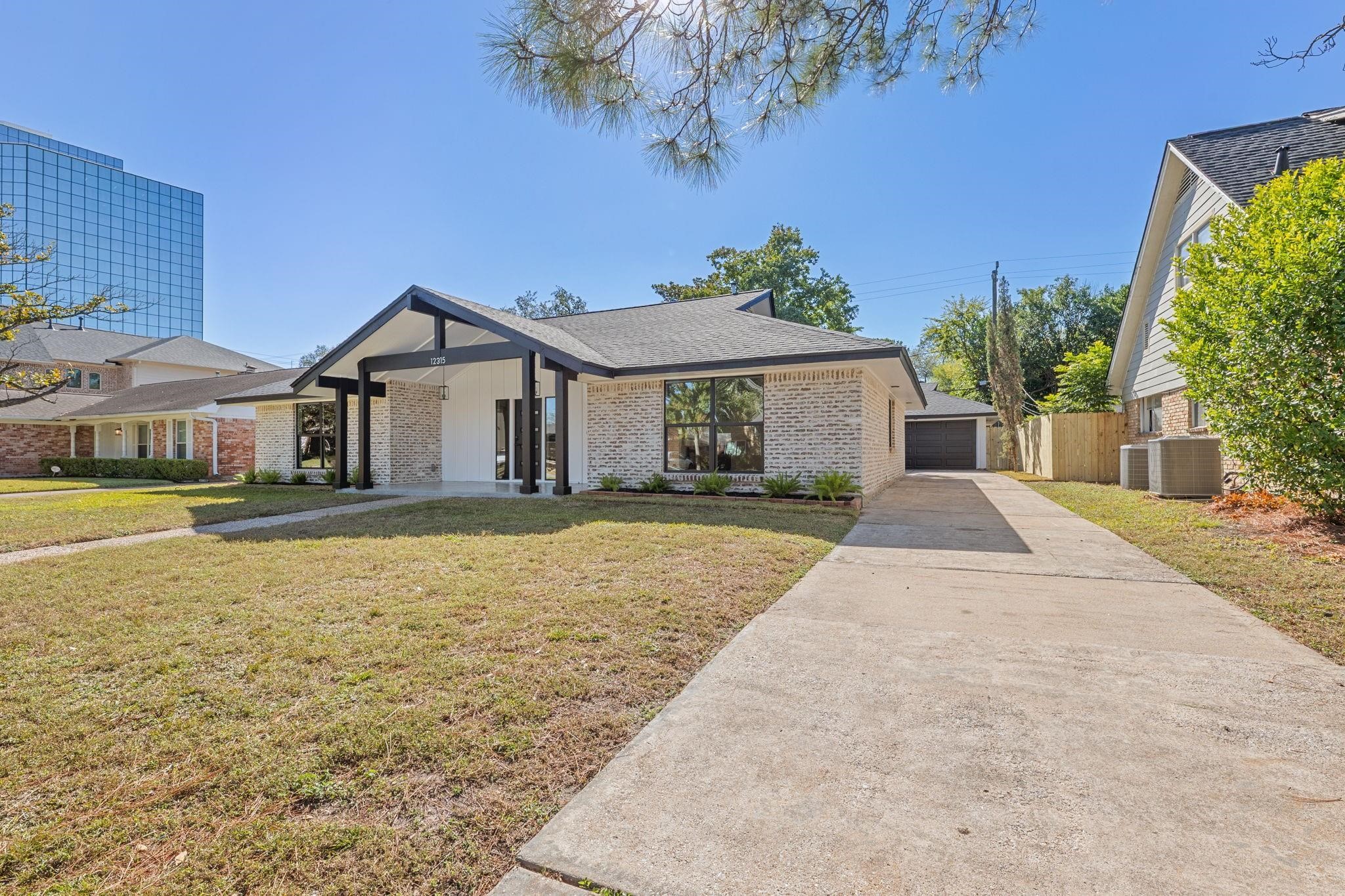 12315 Barryknoll Lane Property Photo 1