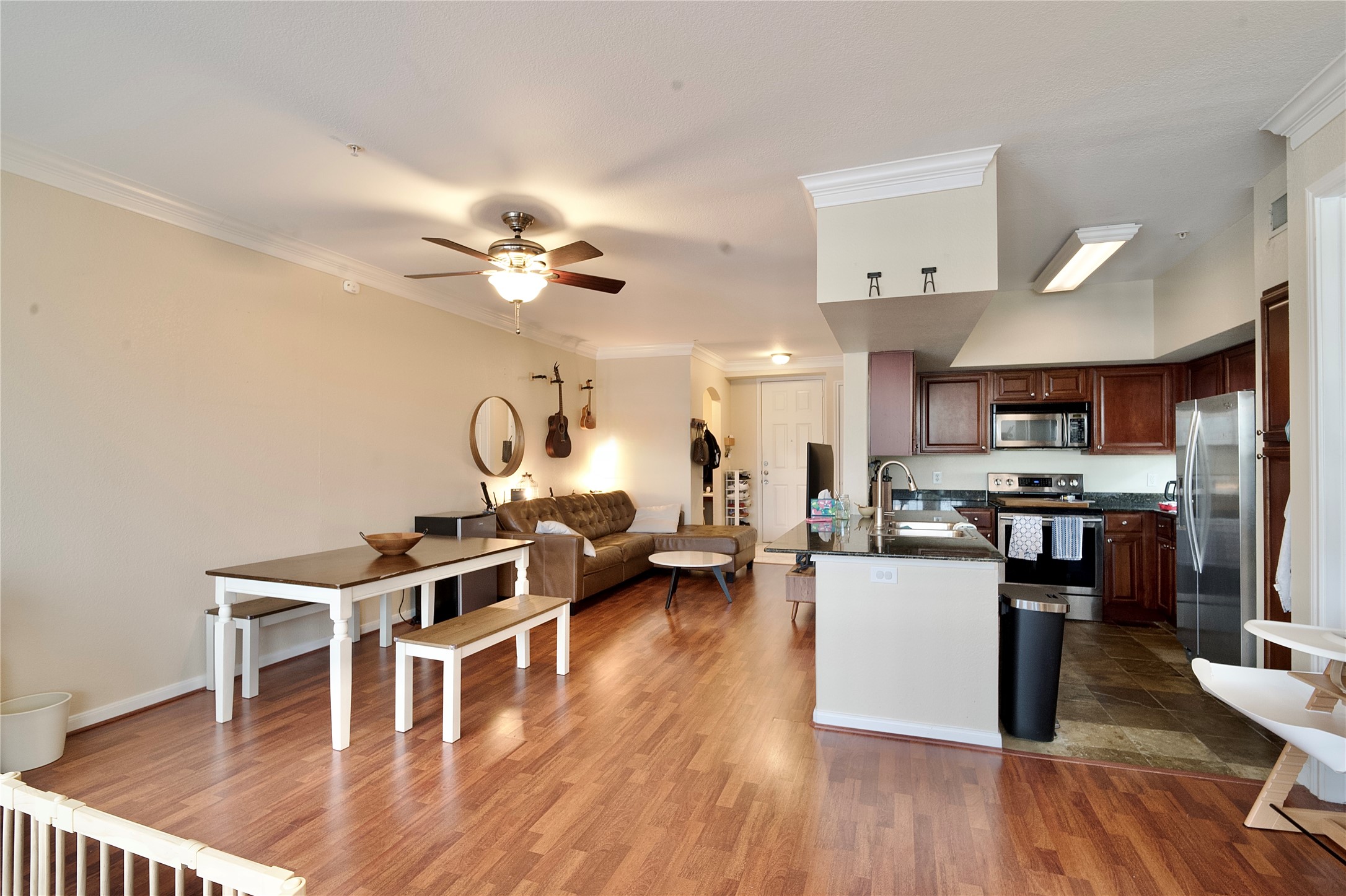 7575 Kirby Drive 1410 Property Photo 3