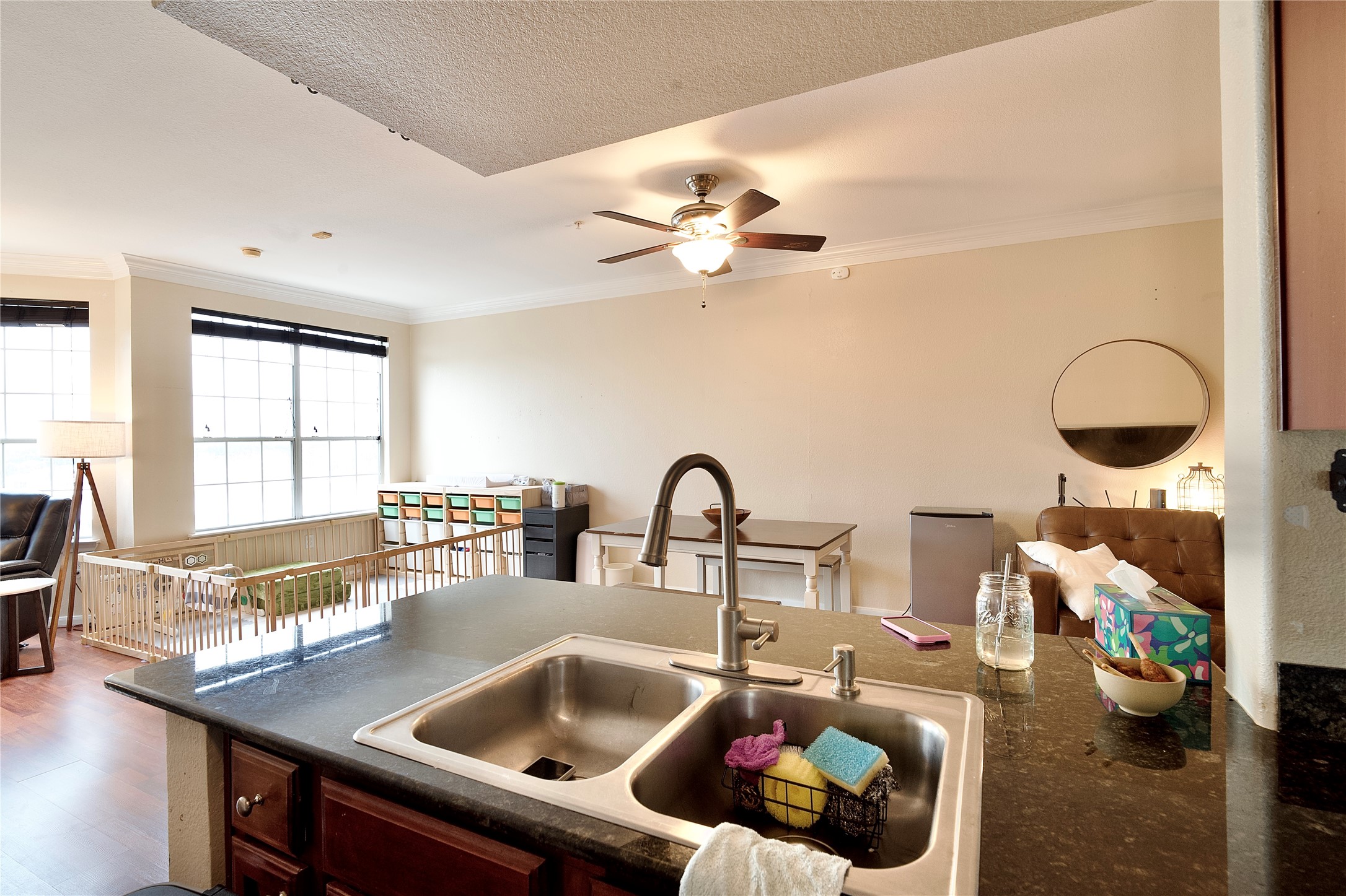 7575 Kirby Drive 1410 Property Photo 6
