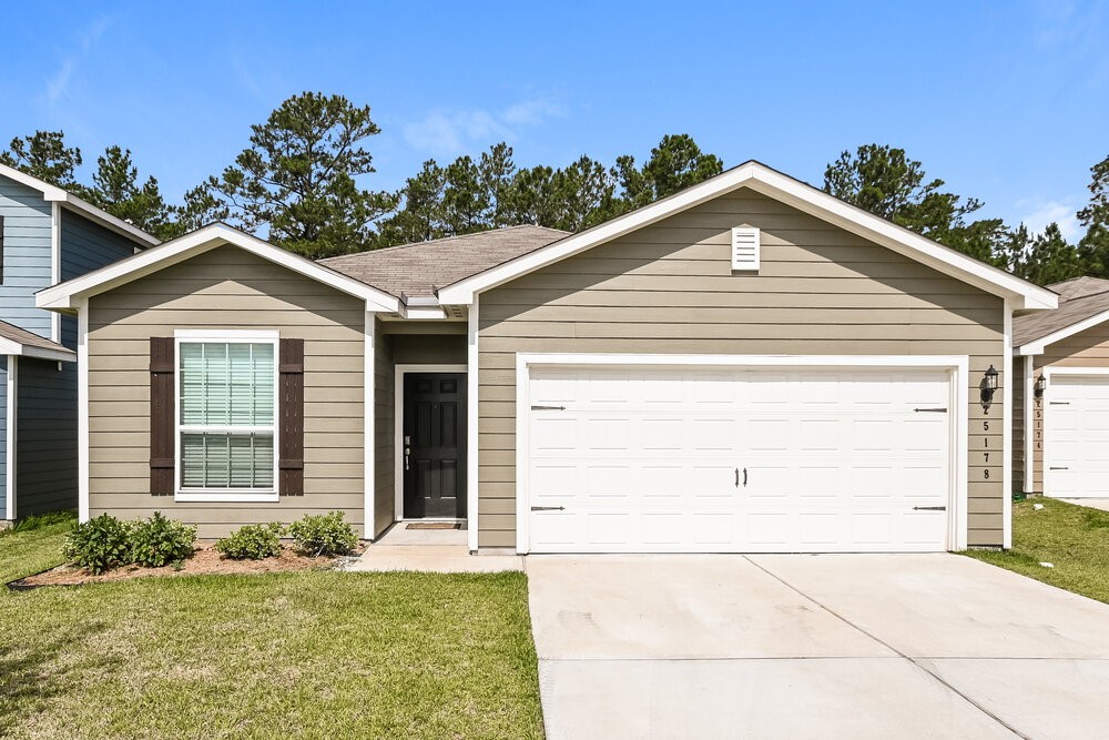 25178 Dickens Drive Property Photo 1