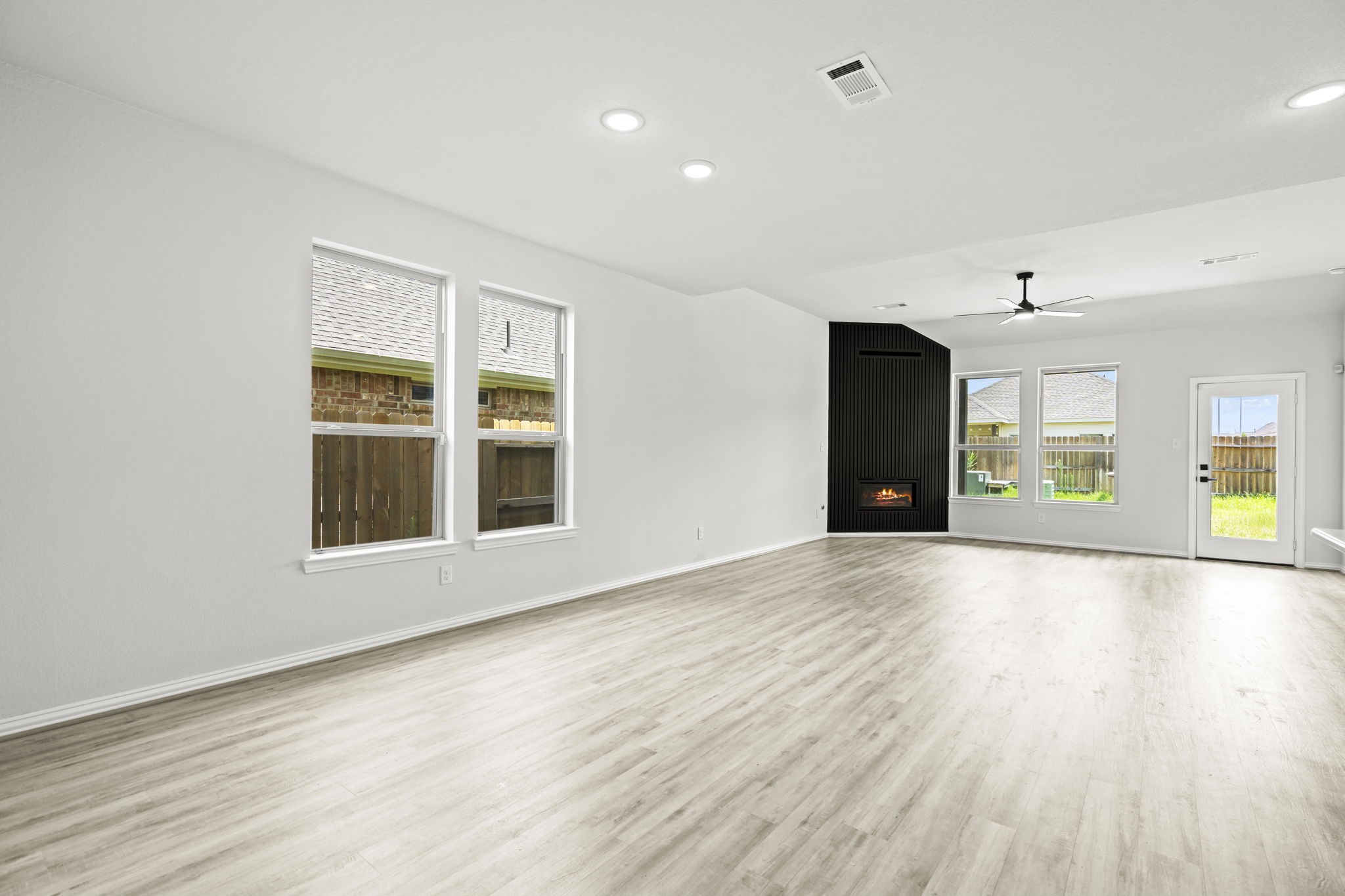 21406 Monterrico Bay Drive Property Photo 18