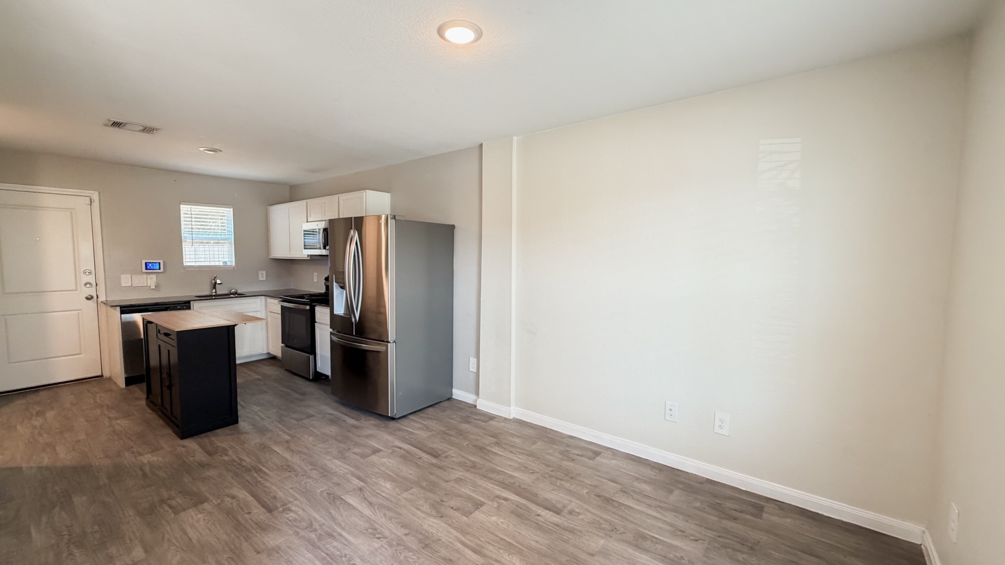 16451 Jasmine Marie Place Property Photo 3