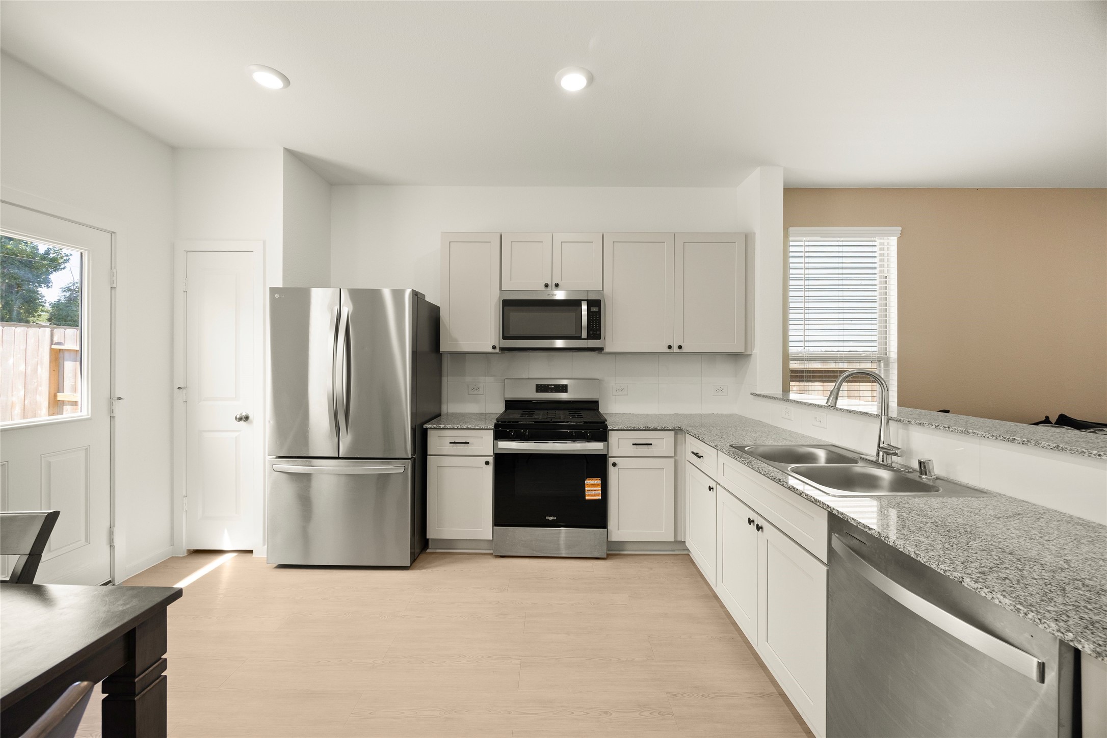 16956 Juniper Blossom Bend Property Photo 2