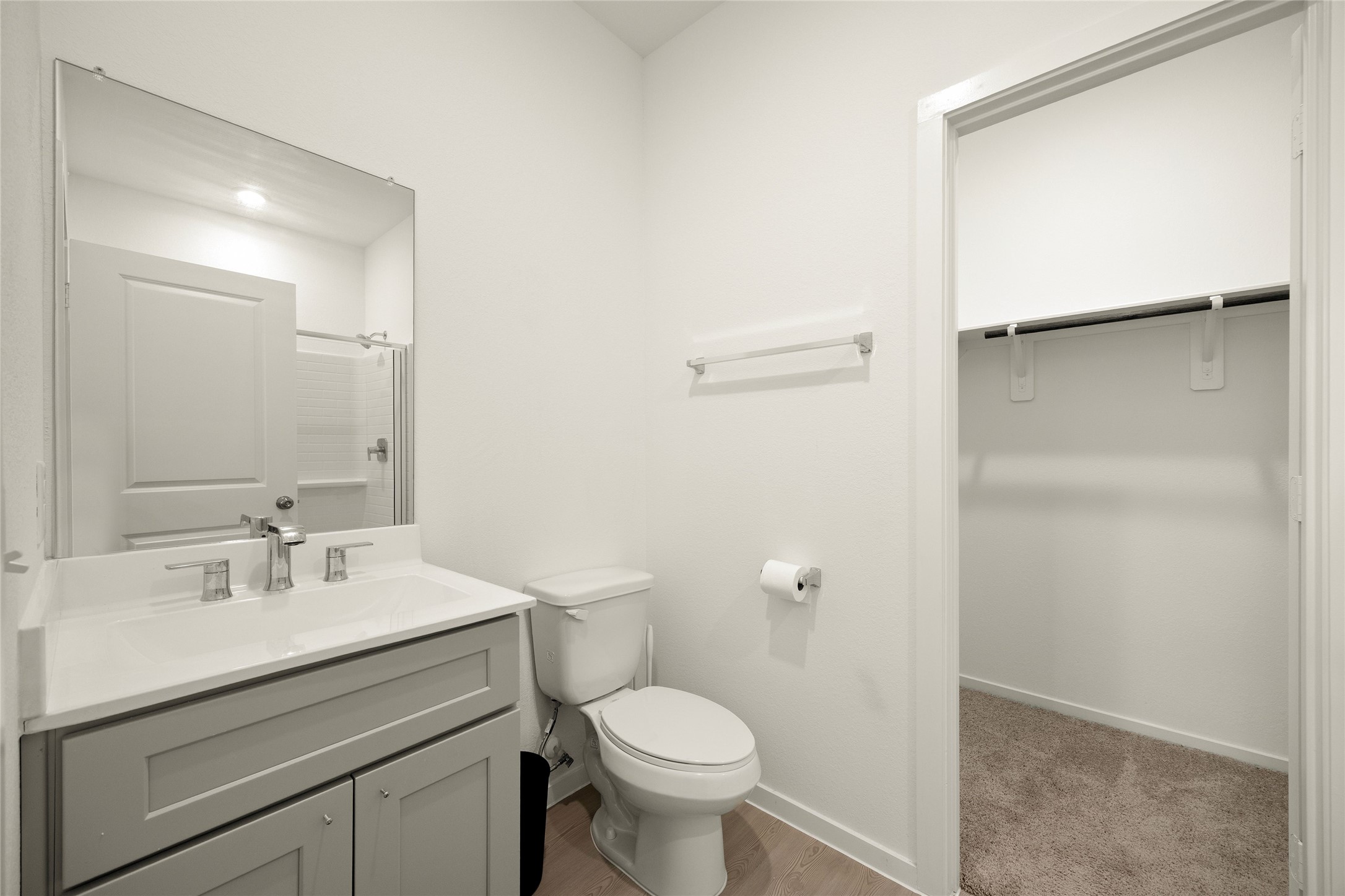16956 Juniper Blossom Bend Property Photo 6