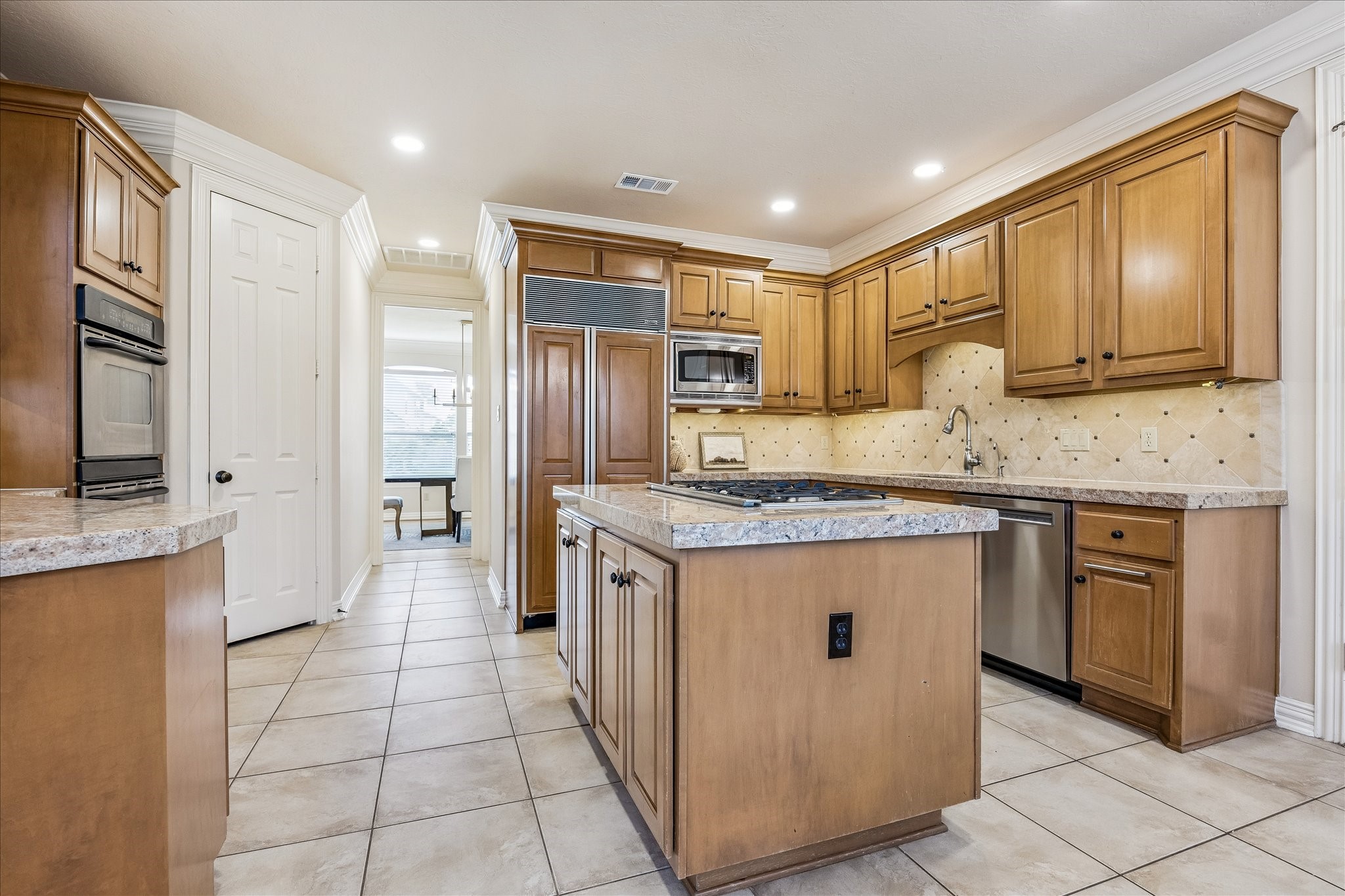 2210 Bywater Drive Property Photo 18