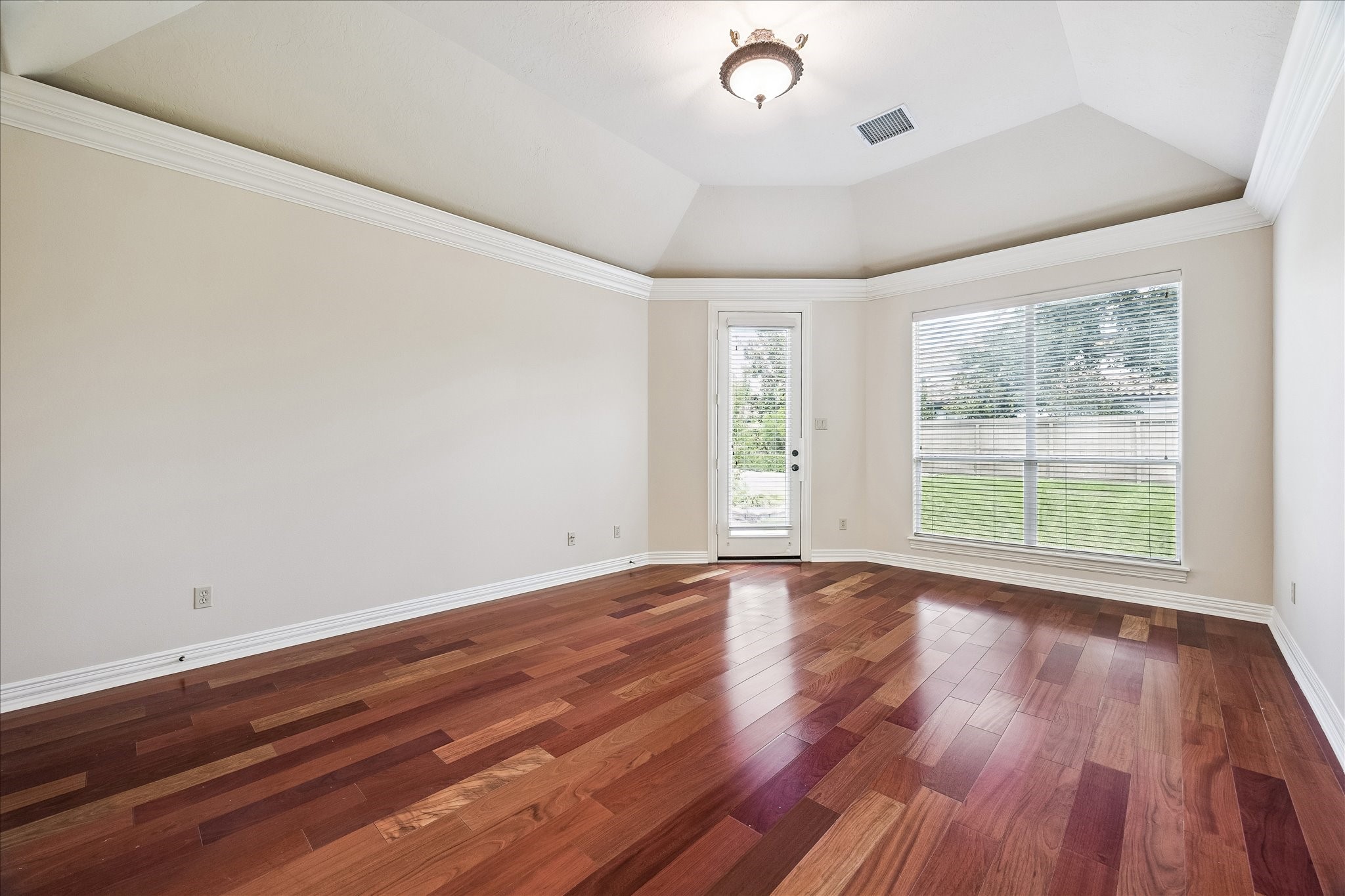 2210 Bywater Drive Property Photo 29