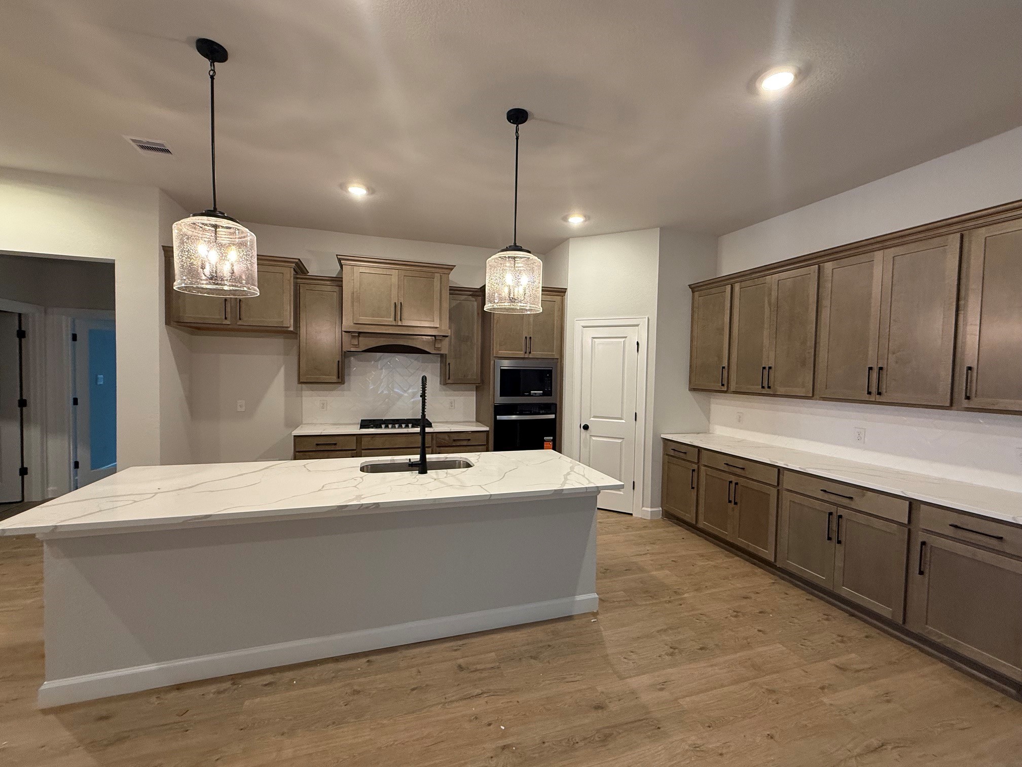 15072 Ty Marshall Court Property Photo 3