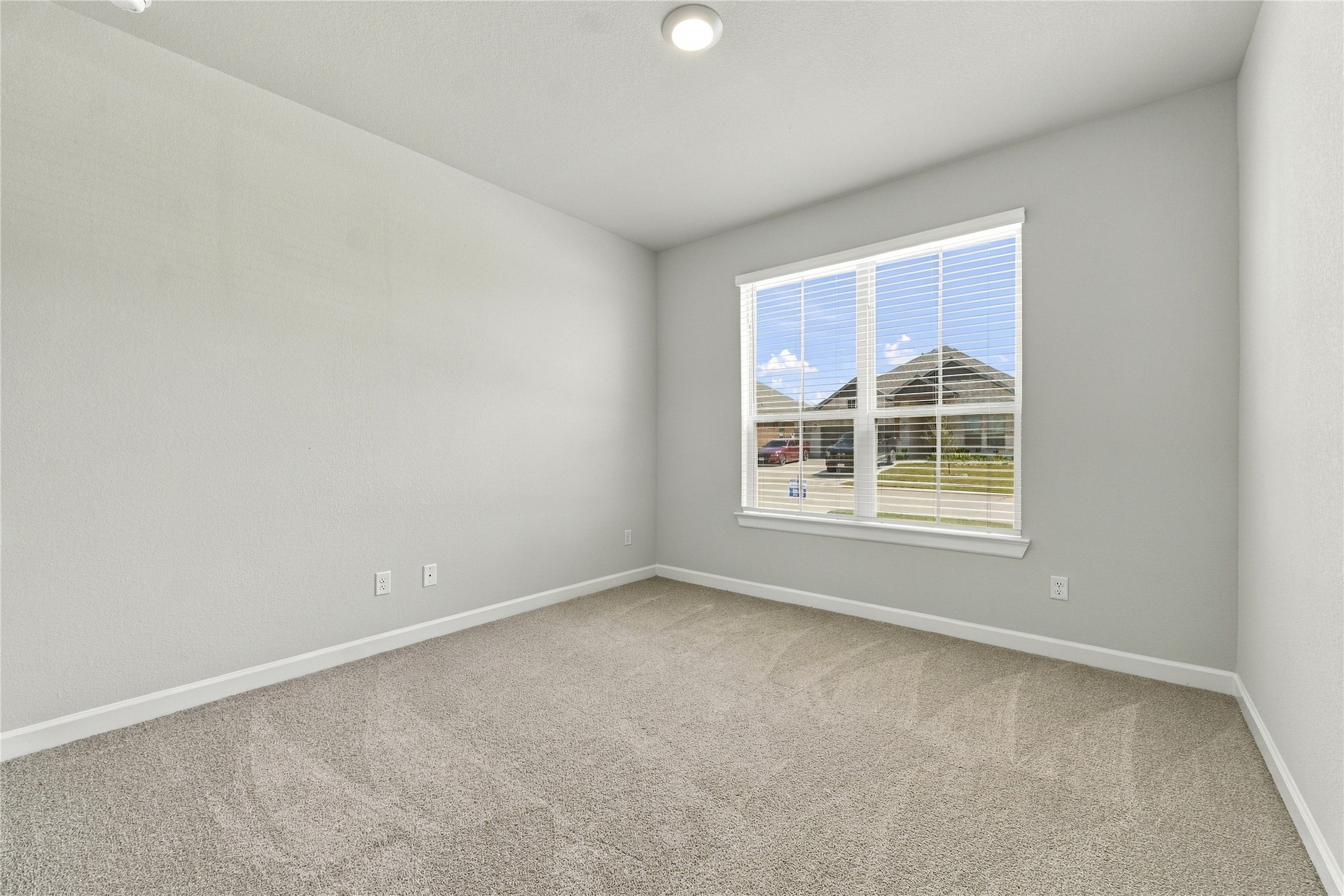15072 Ty Marshall Court Property Photo 4