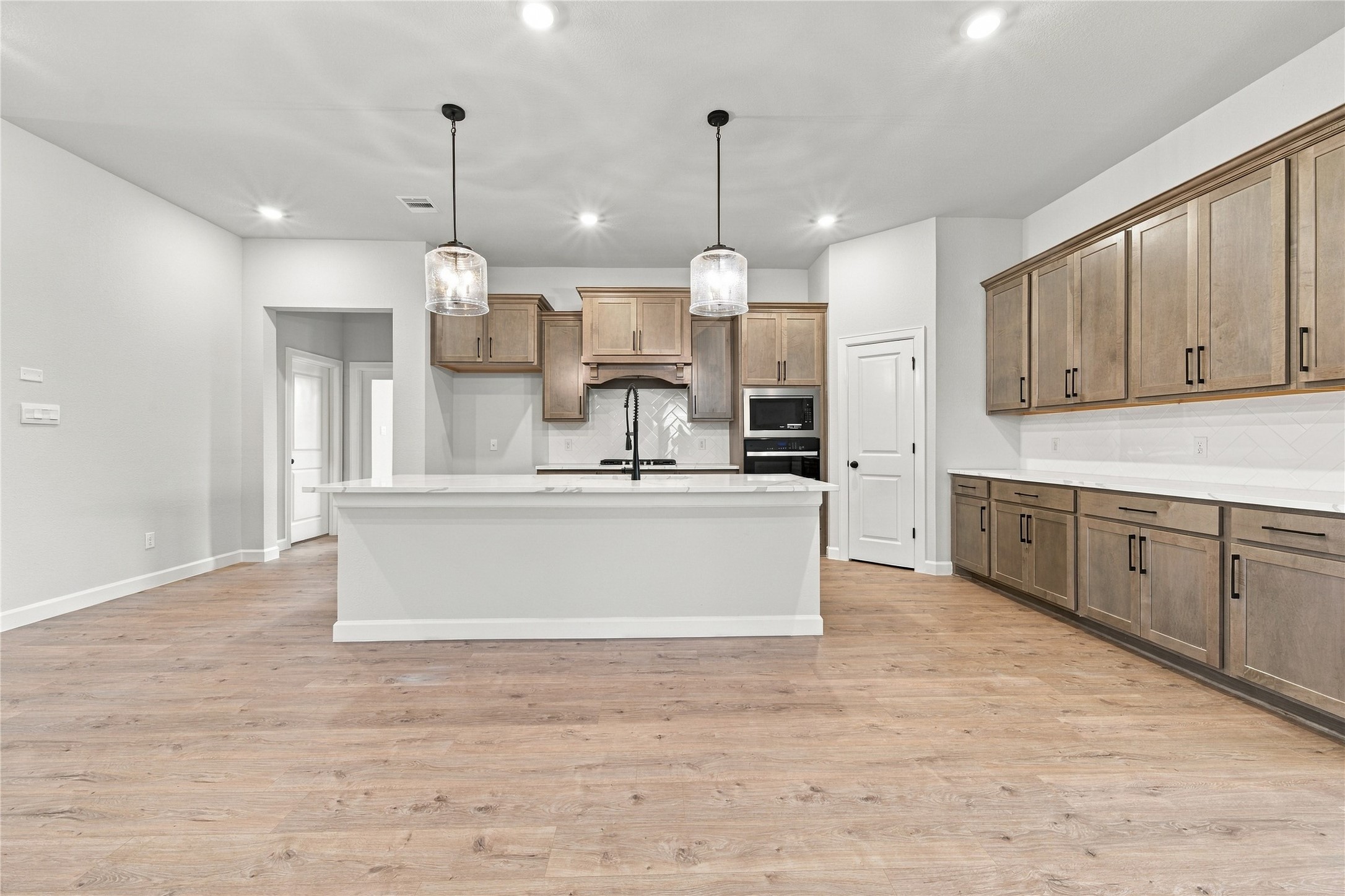 15072 Ty Marshall Court Property Photo 14