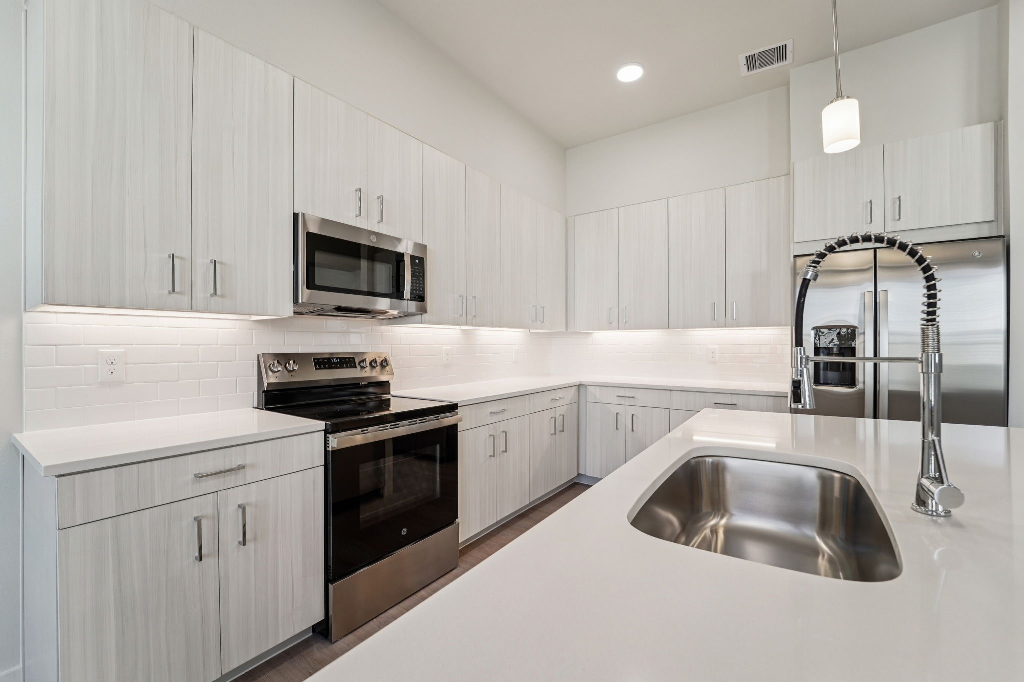 7415 Leighton Meadow Lane Property Photo 17