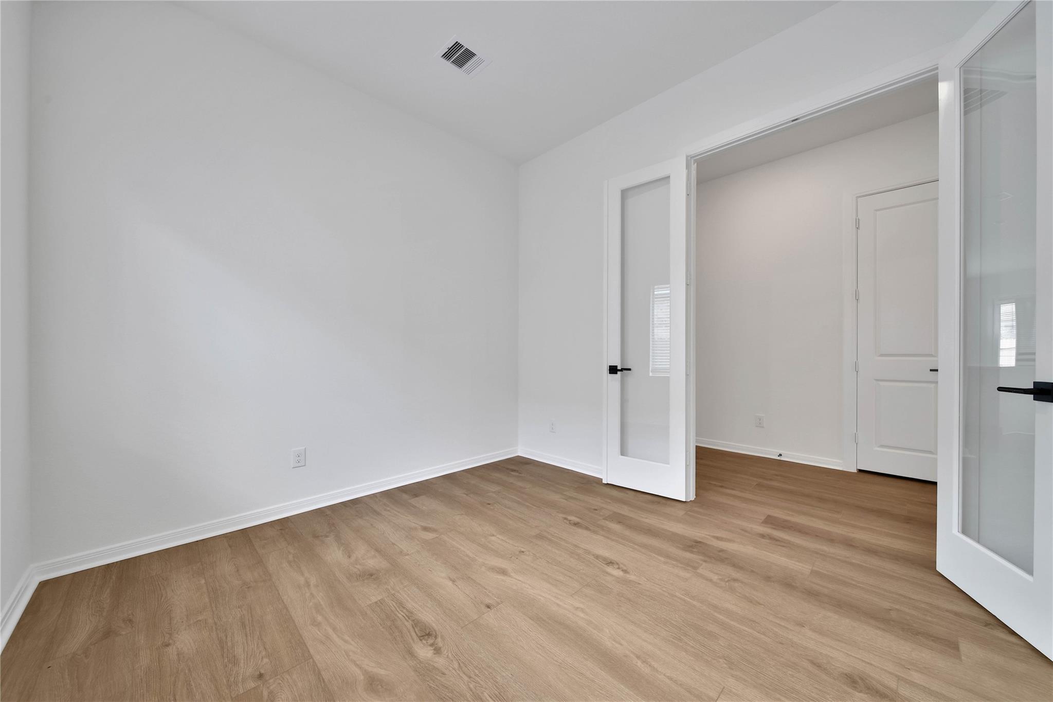 42813 Terraza Boulevard Property Photo 4
