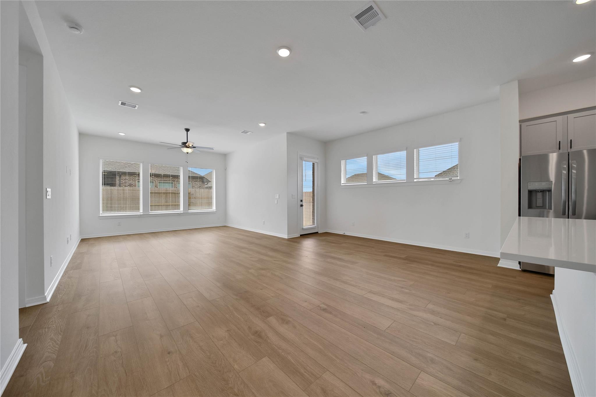 42813 Terraza Boulevard Property Photo 10