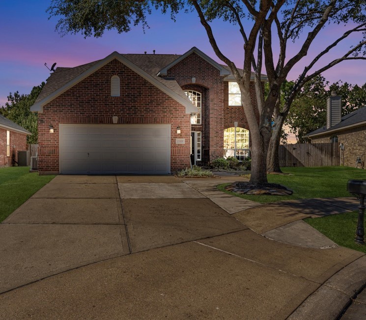15319 Coral Leaf Trail Property Photo 3