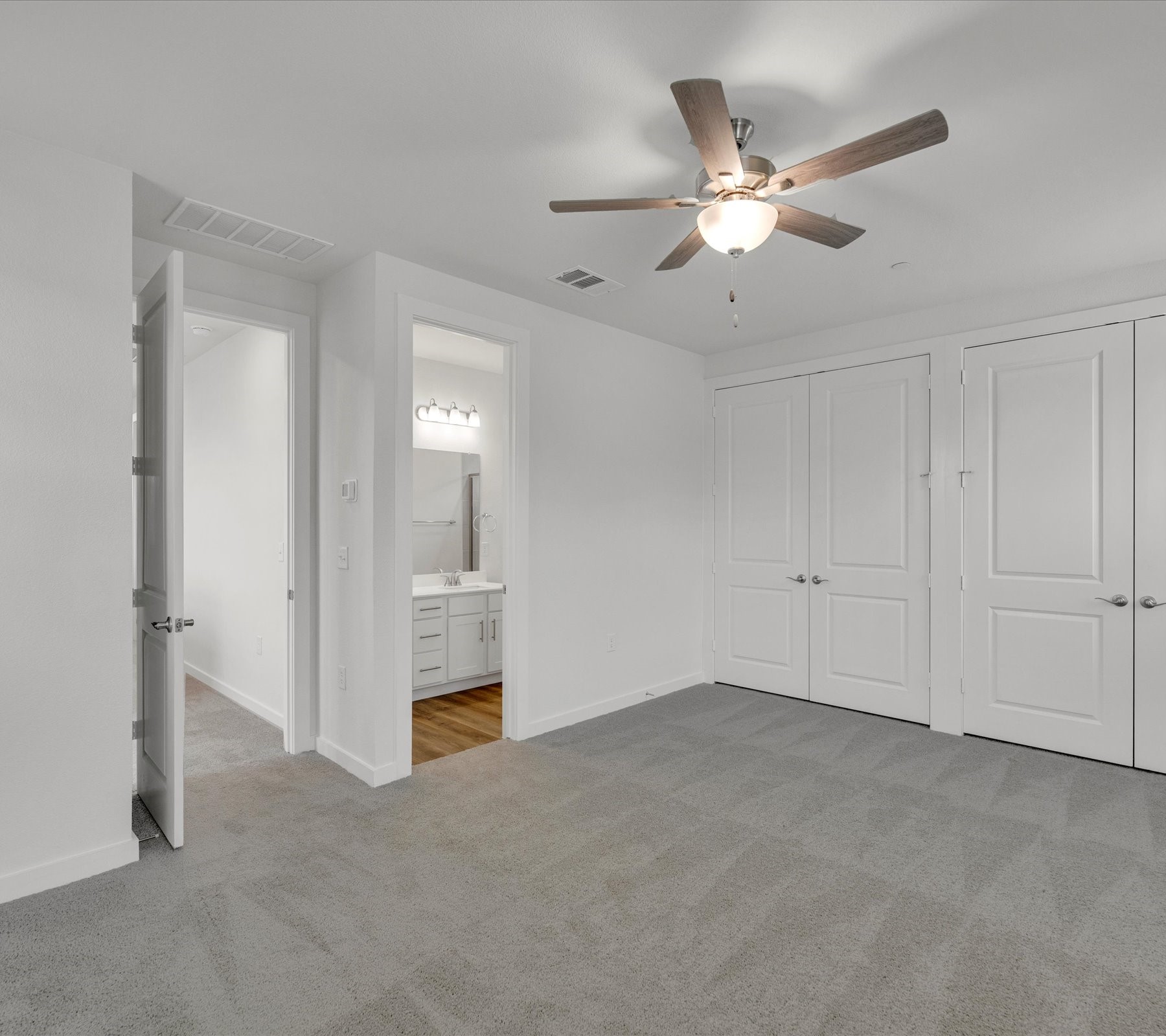 2709-510 Rockhill Road Property Photo 21