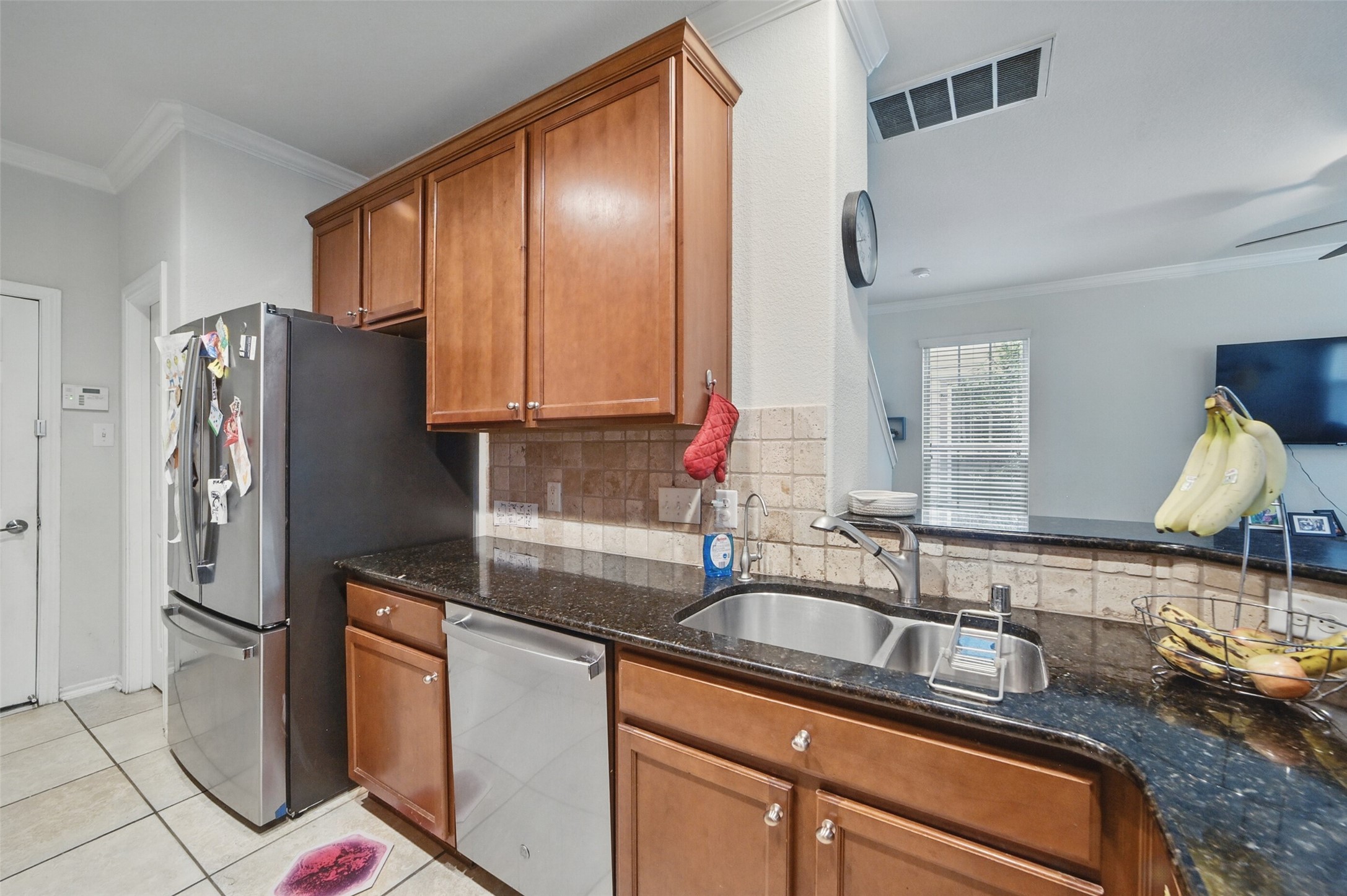 6443 Calgary Woods Lane Property Photo 15