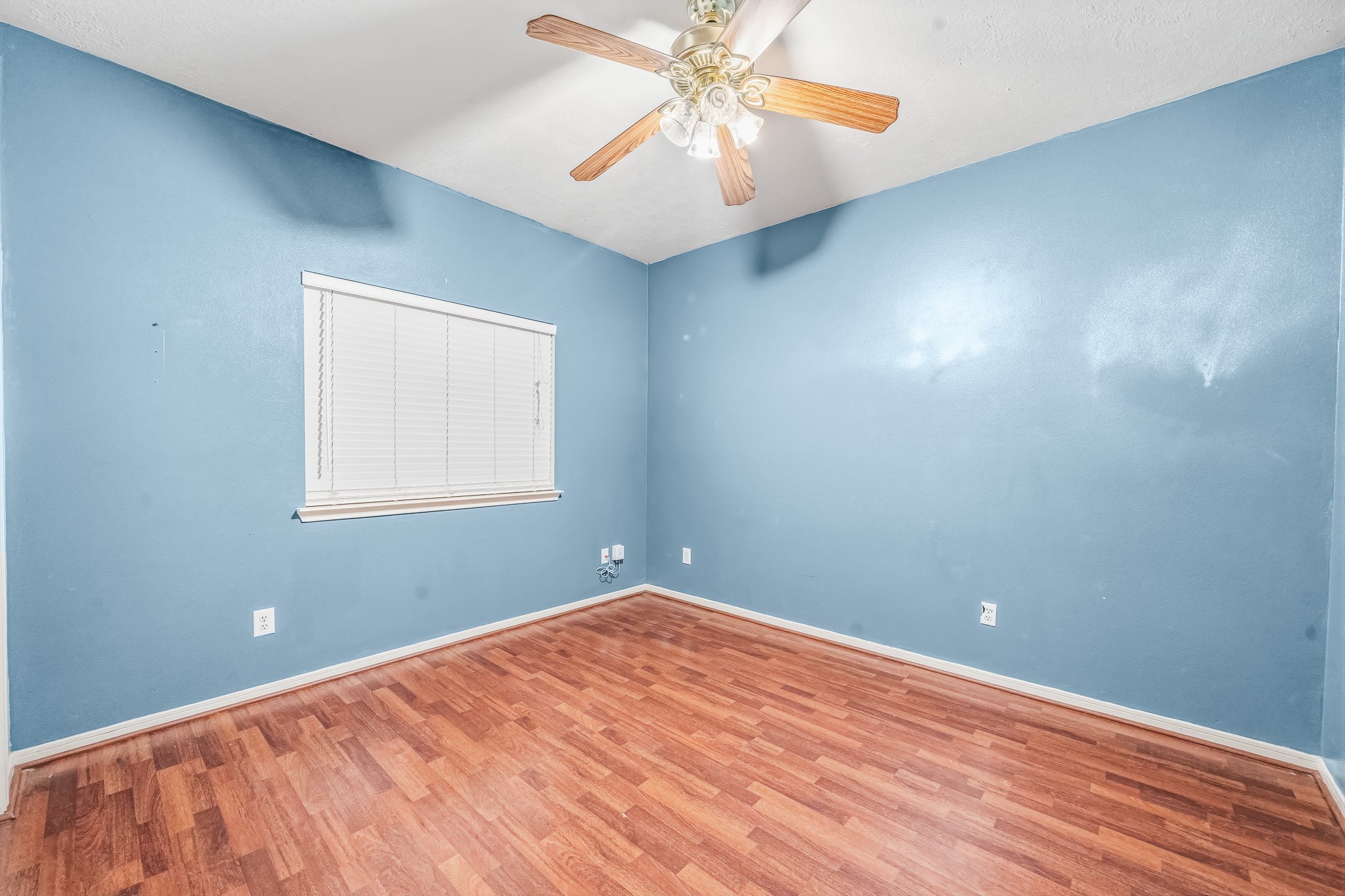 20003 Cypresswood Square Property Photo 29