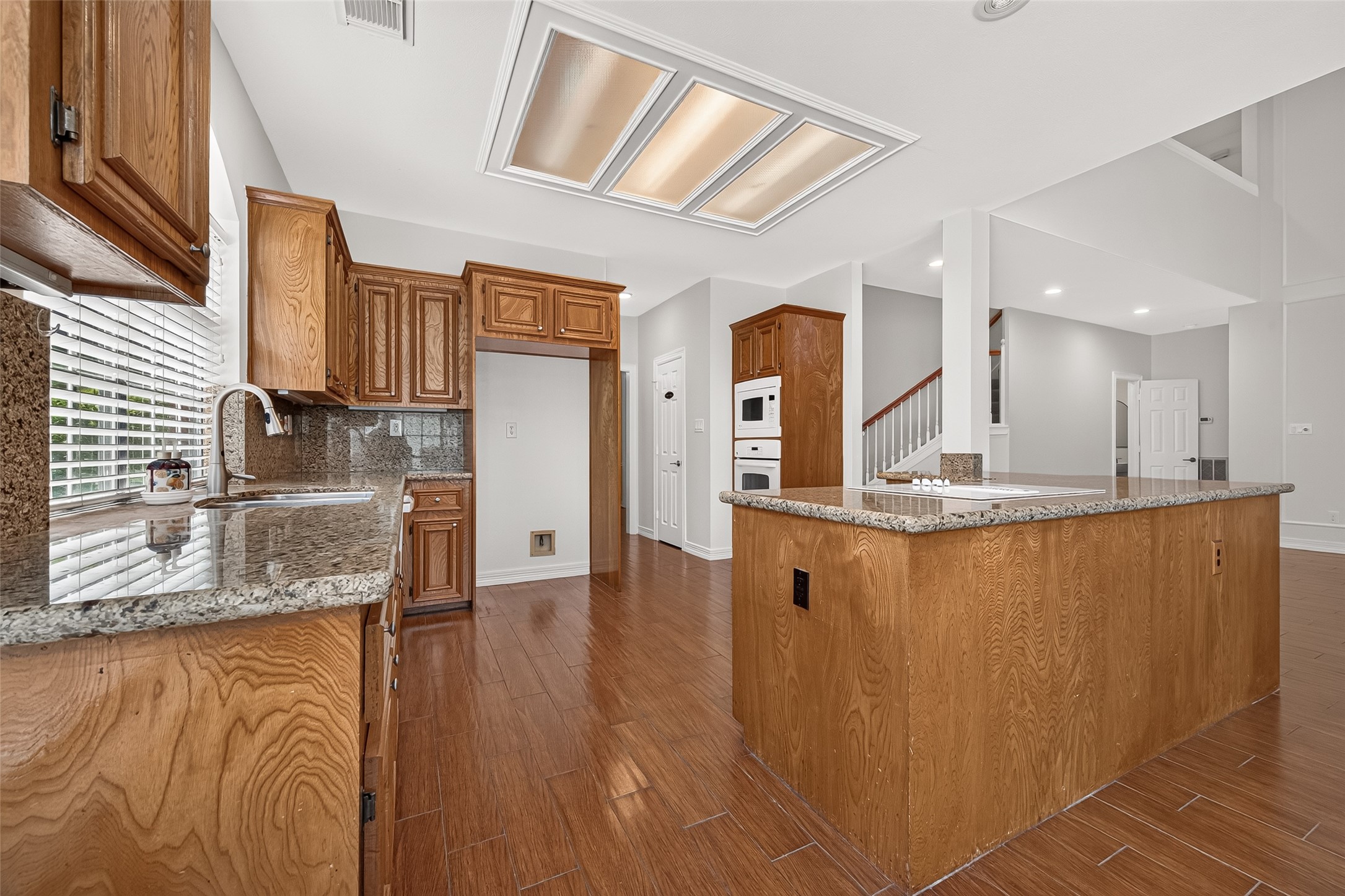 2019 Westshore Drive Property Photo 23
