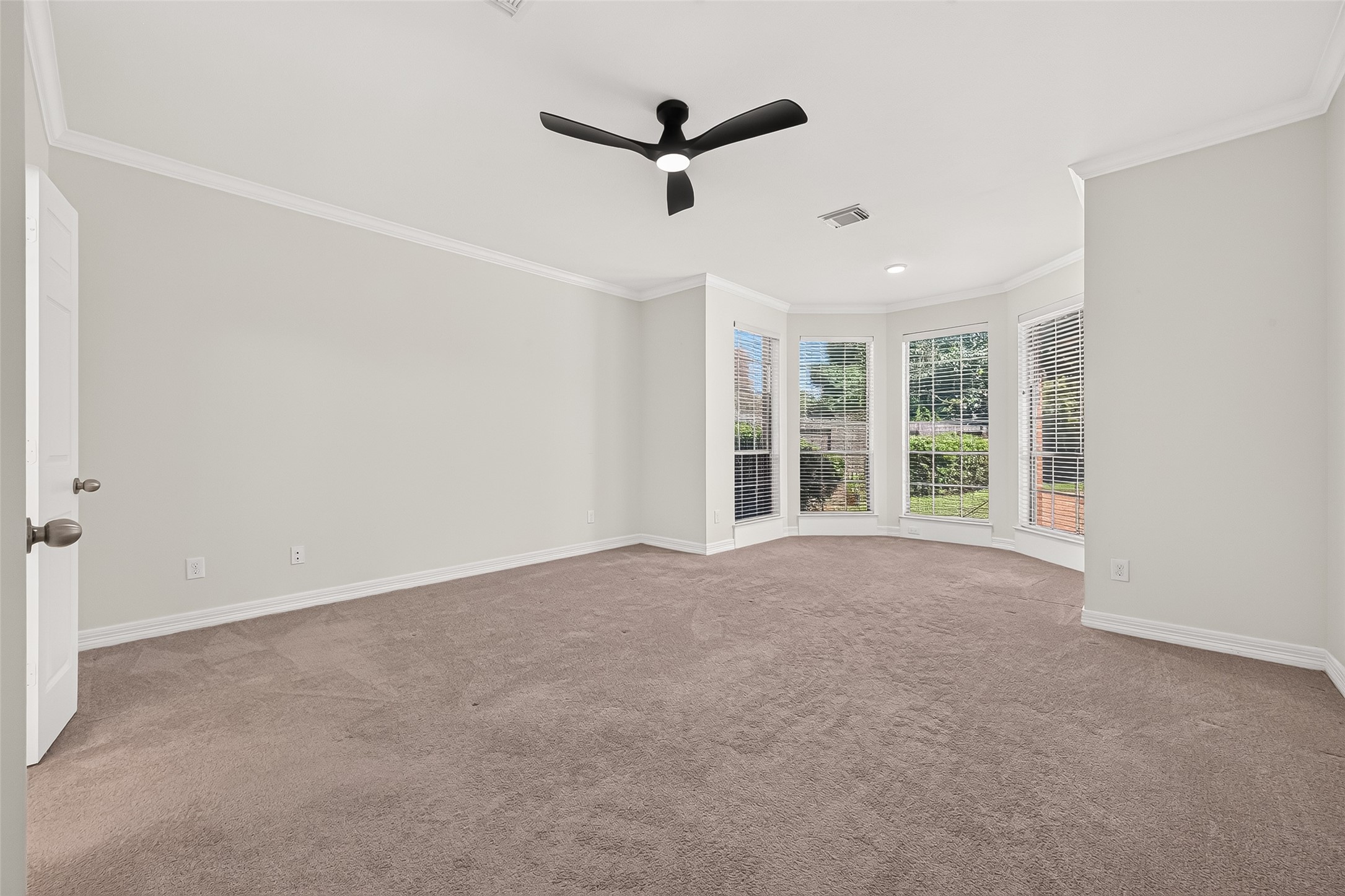 2019 Westshore Drive Property Photo 28