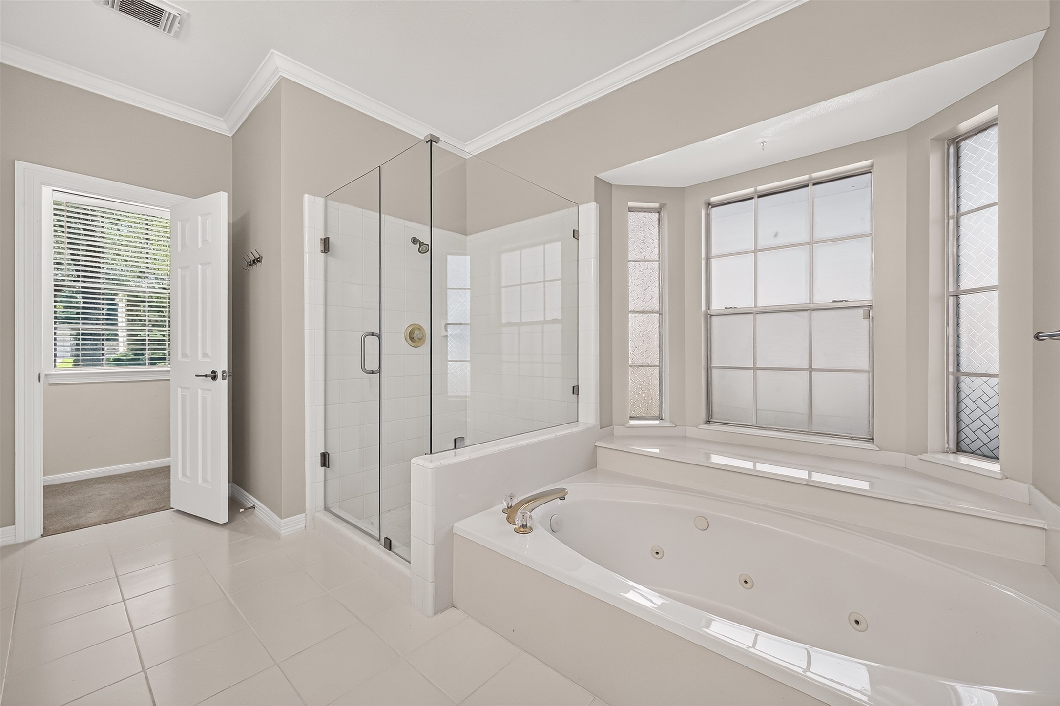 2019 Westshore Drive Property Photo 32