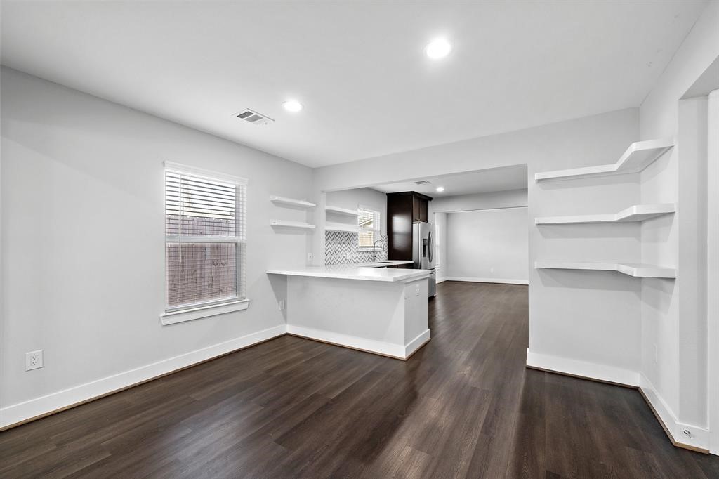 1511 Mcneil Street Property Photo 14