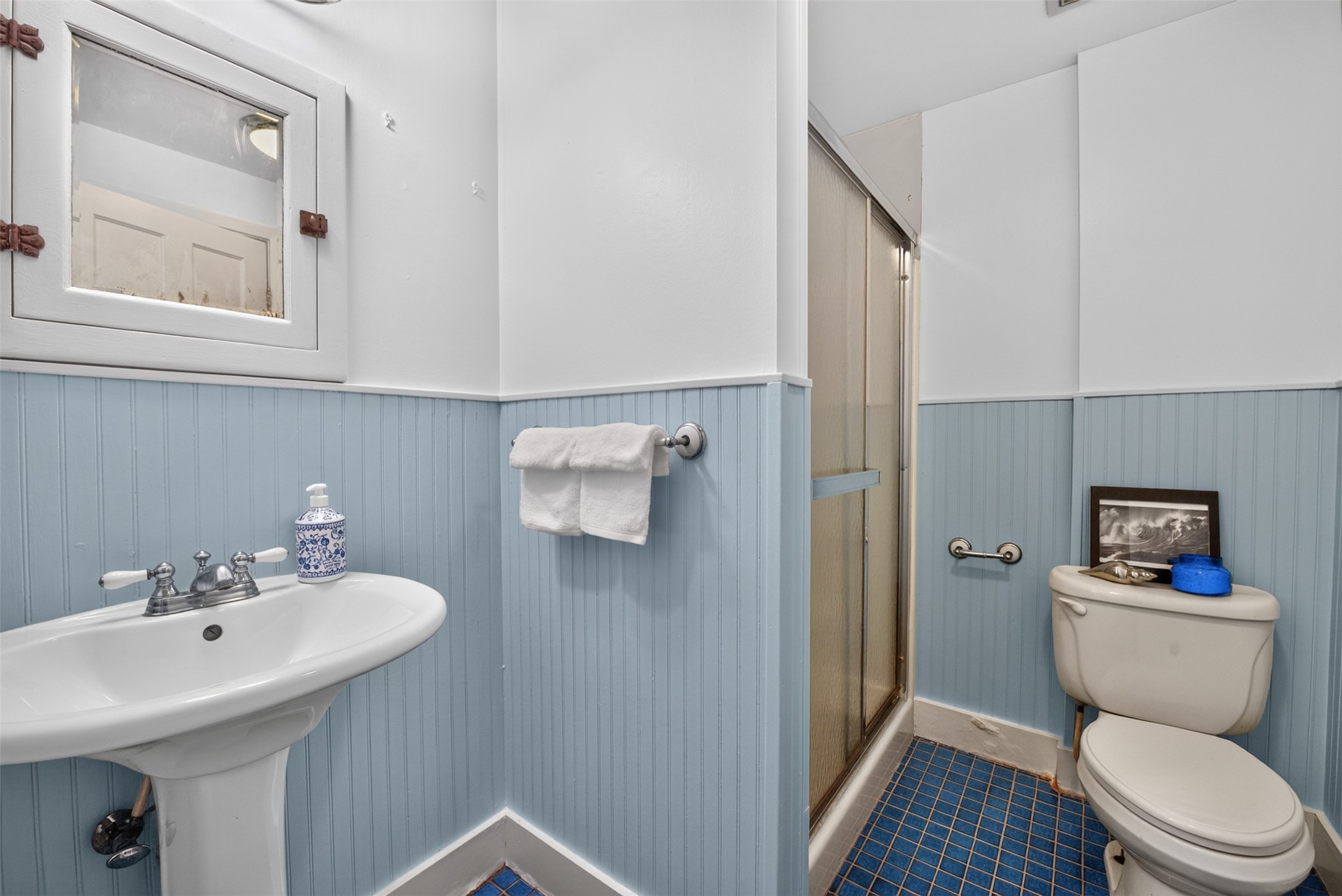 2106 Van Buren Street Property Photo 16