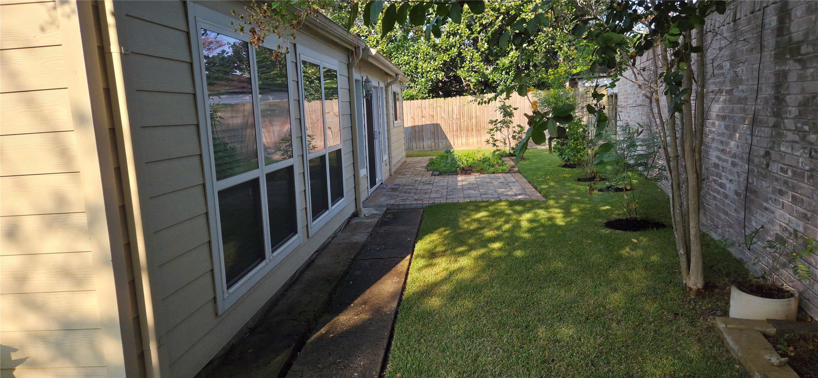 16011 Glen Mar Drive Property Photo 9